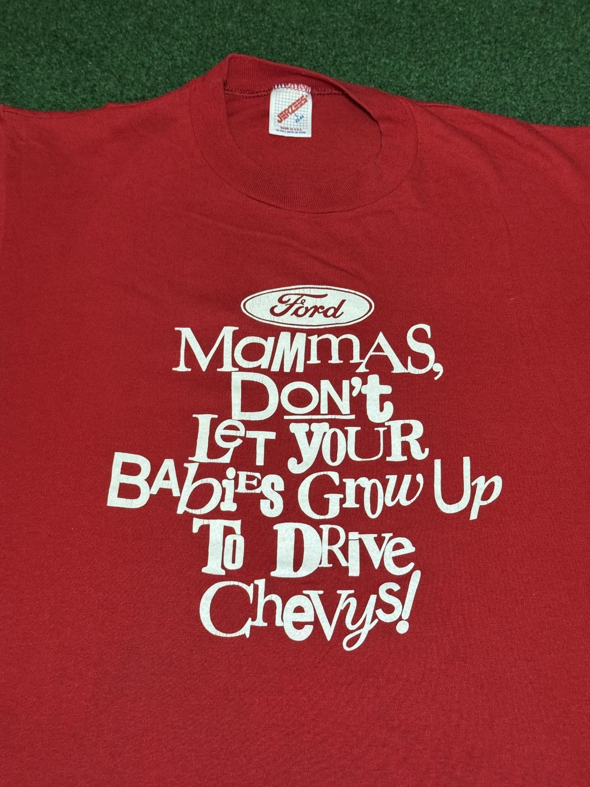 Ford Vintage Ford Moms Don’t Let Her Babies Drive Chevy T Shirt Size US L / EU 52-54 / 3 - 2 Thumbnail