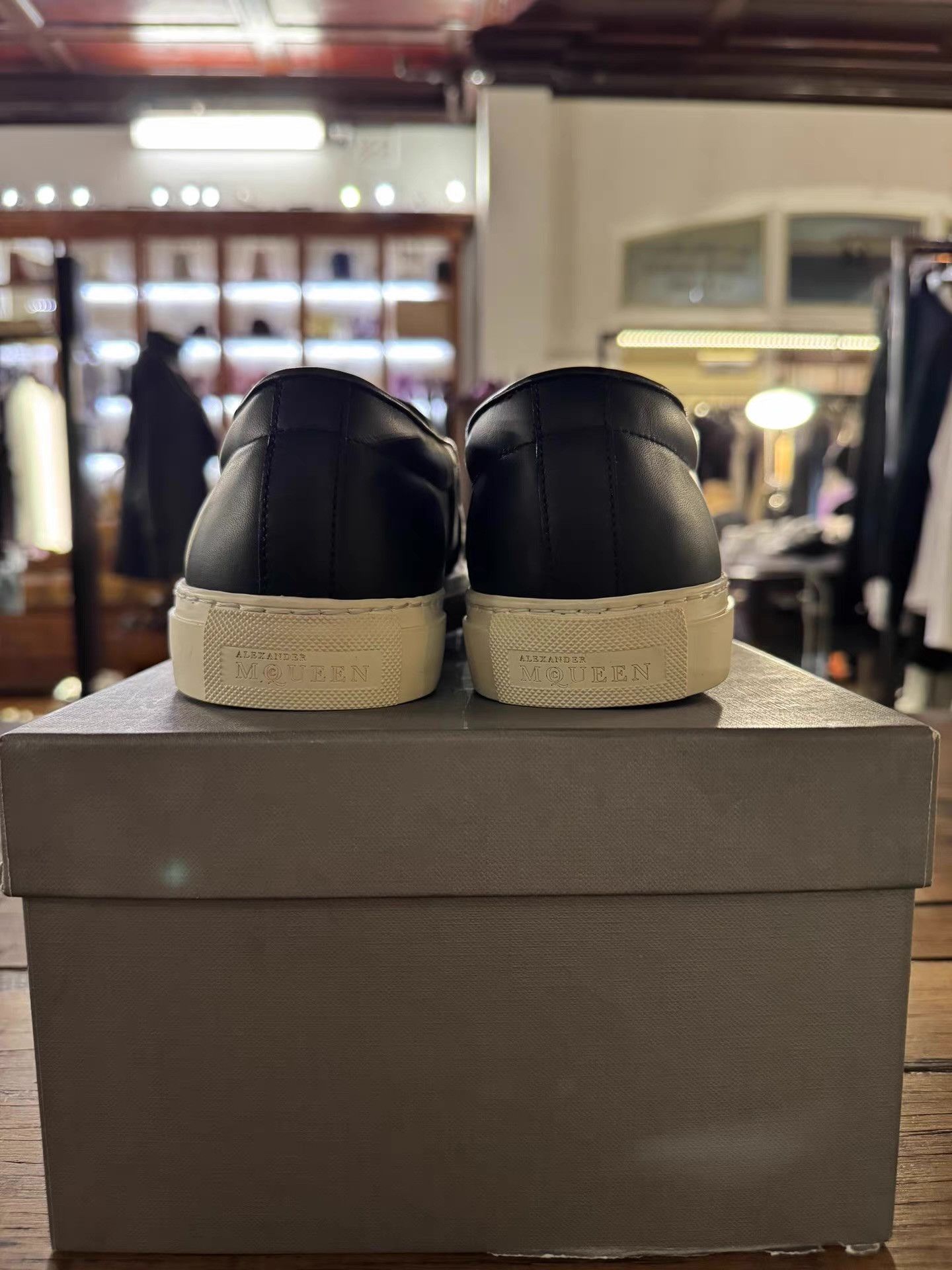Alexander McQueen Alexander McQueen 15SS Men's Black‑Pink Skull Slip‑Ons Ｑ25 Size US 8 / EU 41 - 3 Thumbnail