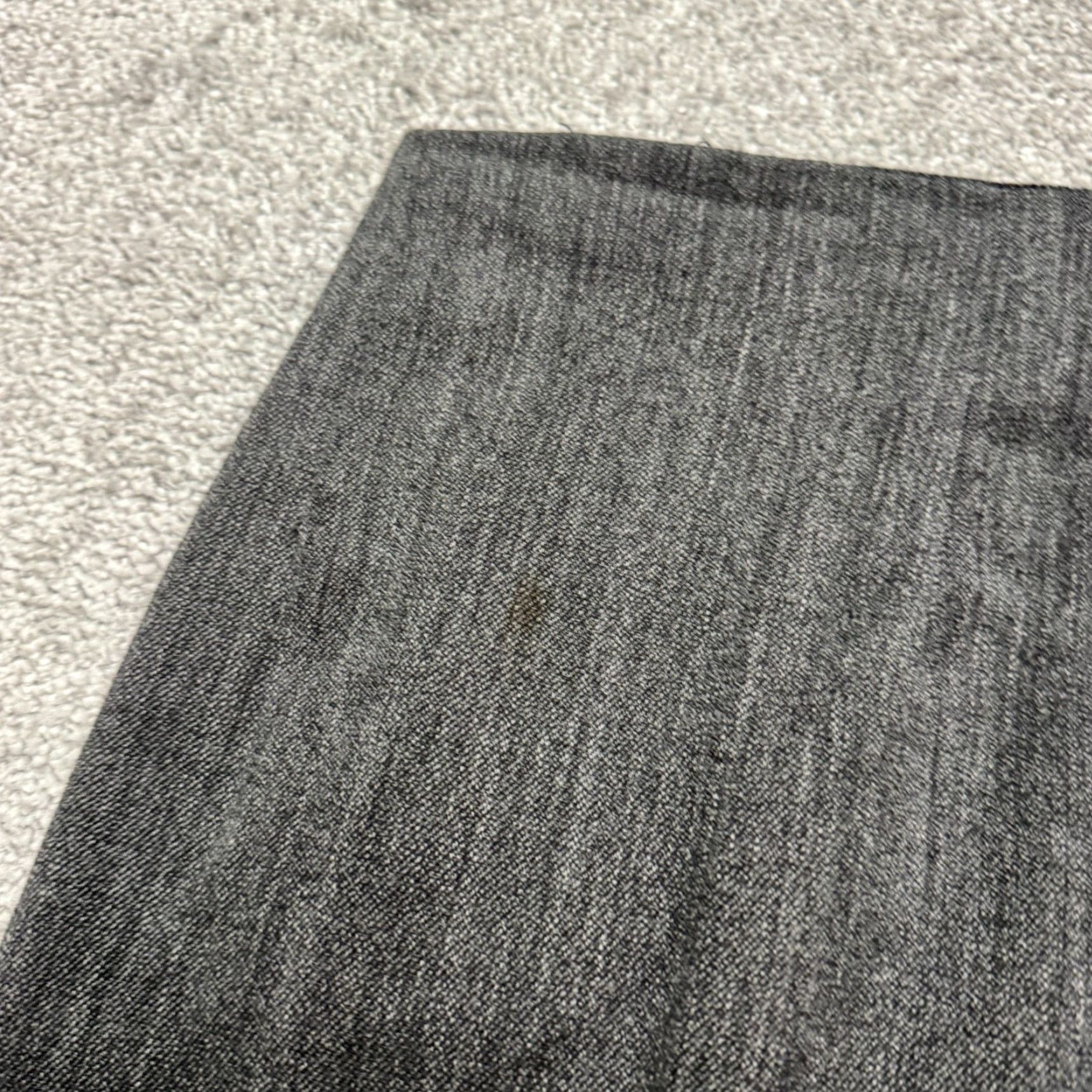 Vintage VINTAGE KAZA Skirt Women 6 Pencil Wool Charcoal Gray Knee Length Workwear 90s Classic Size 28" / US 6 / IT 42 - 5 Thumbnail