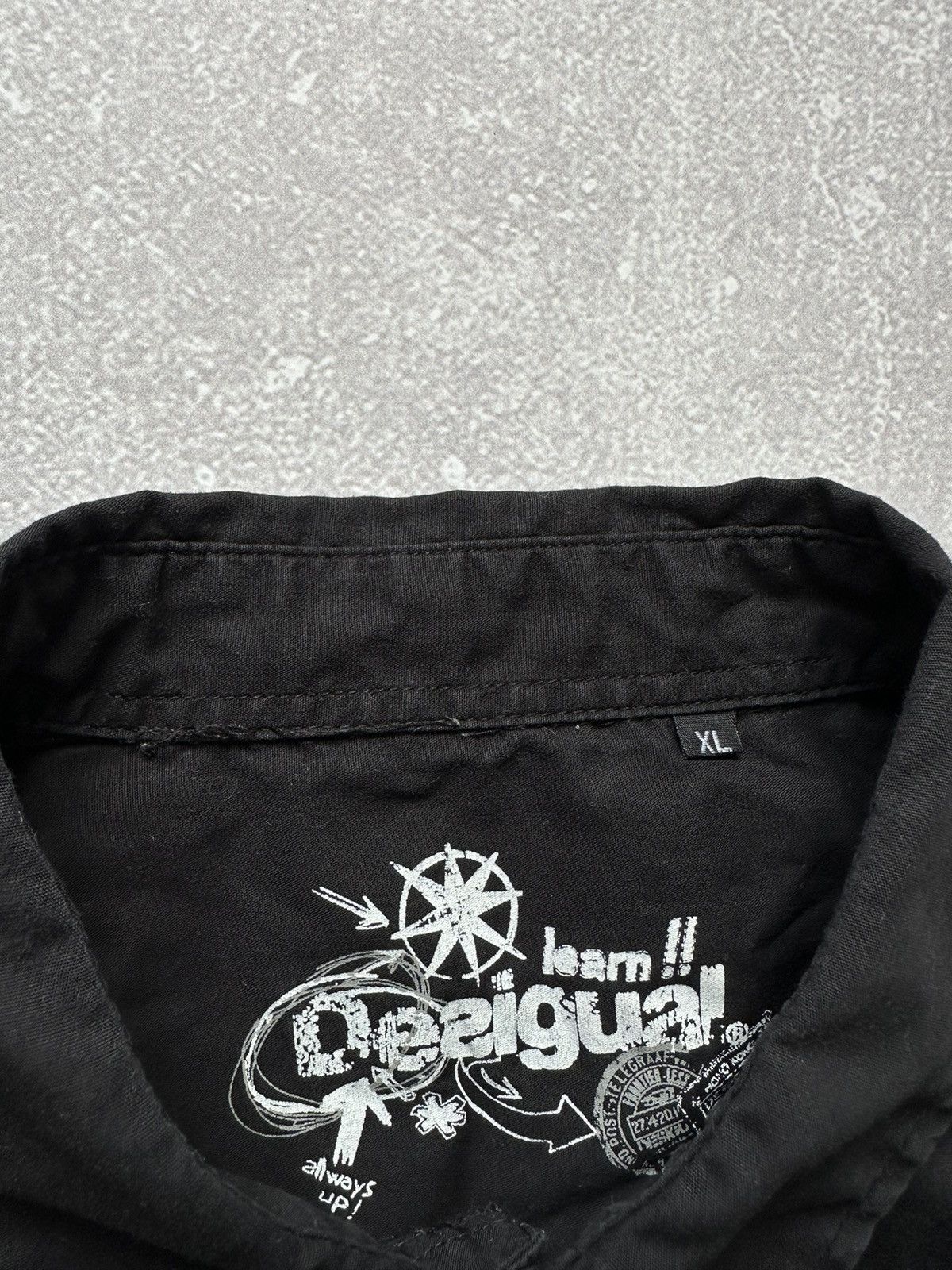 Desigual desigual men long sleeve shirts xl black crazy Size US XL / EU 56 / 4 - 4 Thumbnail