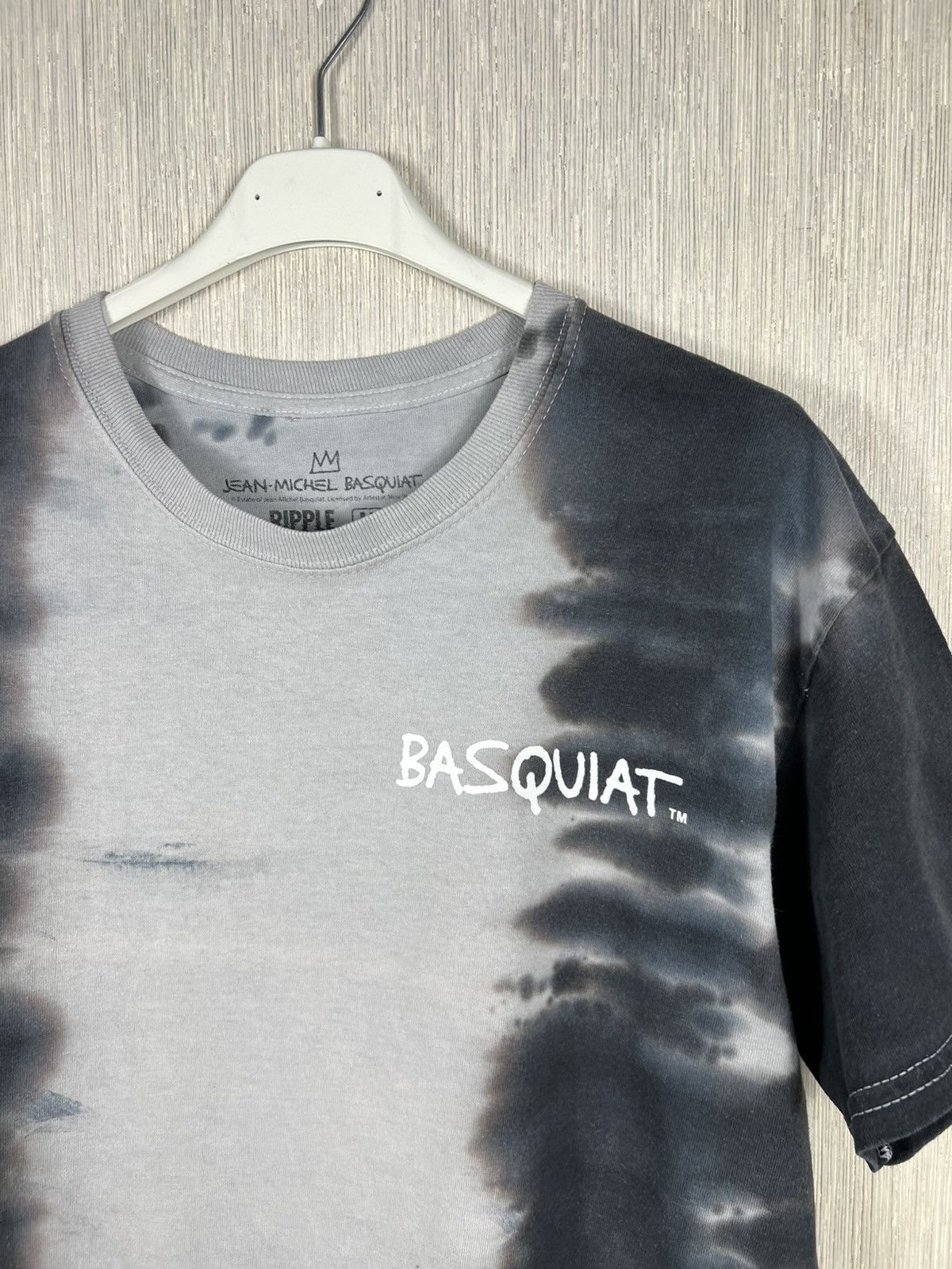 Jean-Michel Basquiat Jean-Michel Basquiat ripple tie dye modern art back logo tee Size US M / EU 48-50 / 2 - 3 Thumbnail