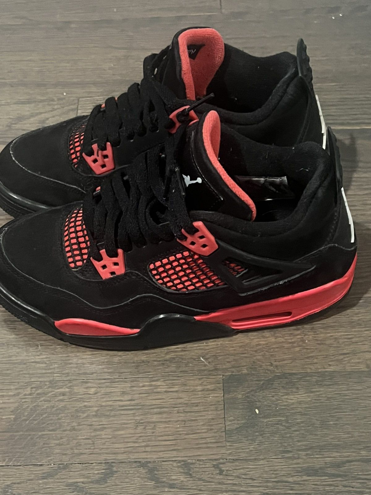 Jordan Brand Jordan 4 retro 4 'Red Thunder' Size US 5.5 / EU 38 - 2 Thumbnail