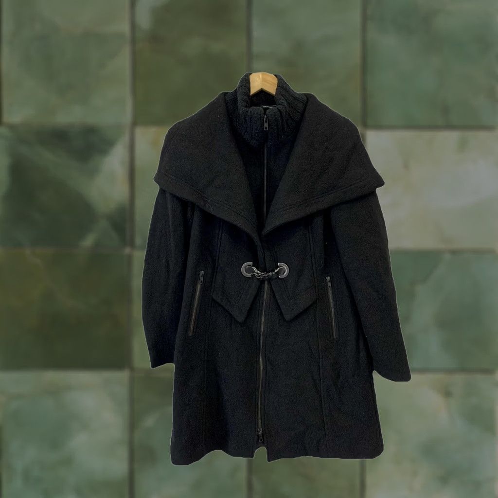 Vintage Soia & Kyo Women’s Wool Blend Coat Jacket Zip Front Funnel Neck Size M Black Womens Coat Size M / US 6-8 / IT 42-44 - 1 Thumbnail