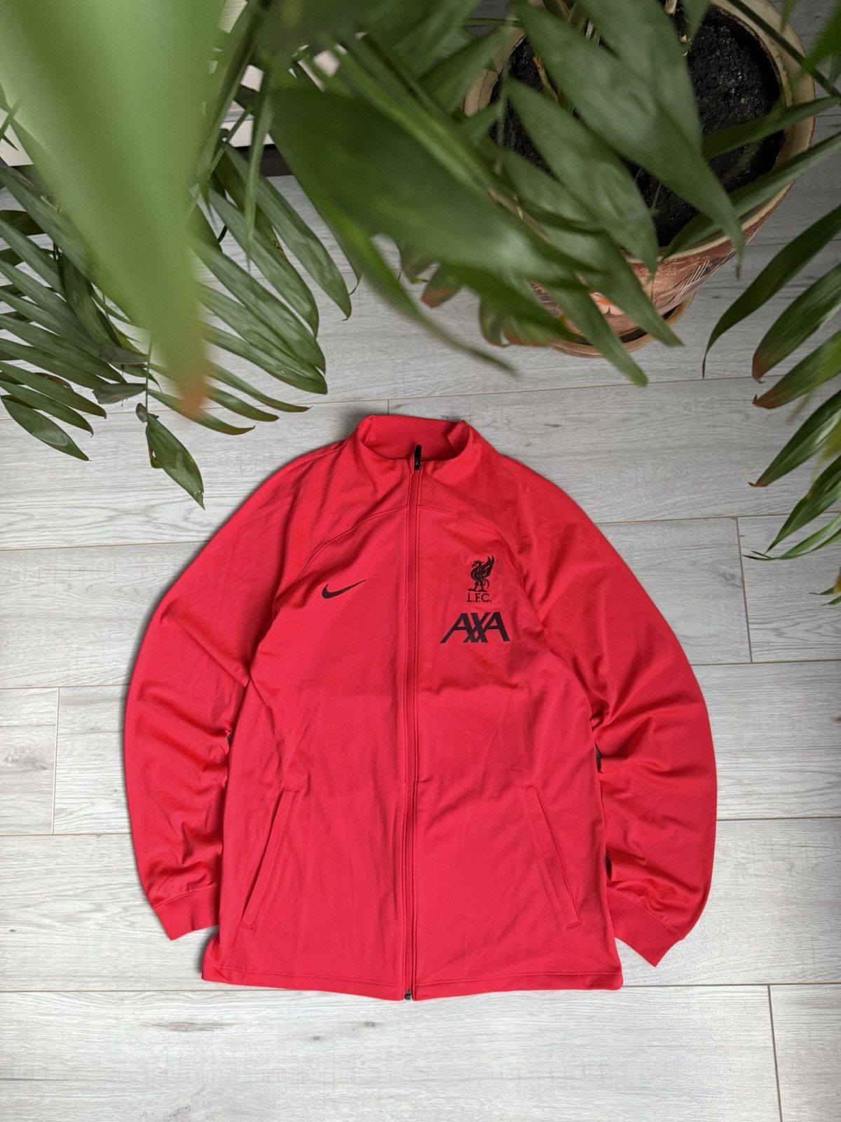Other UK Nike liverpool track jacket Size US M / EU 48-50 / 2 - 1 Thumbnail