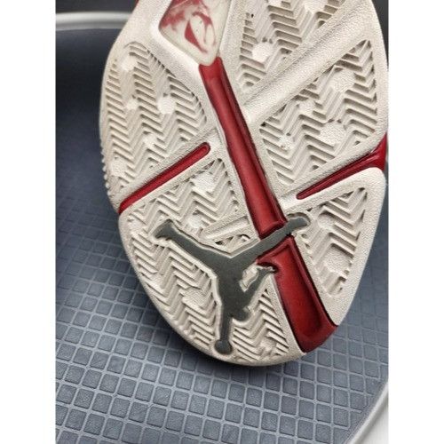 Jordan Brand Air Jordan mens 11.5 Retro 8.0 Retro White Red amazing condi Size US 11.5 / EU 44-45 - 9 Thumbnail