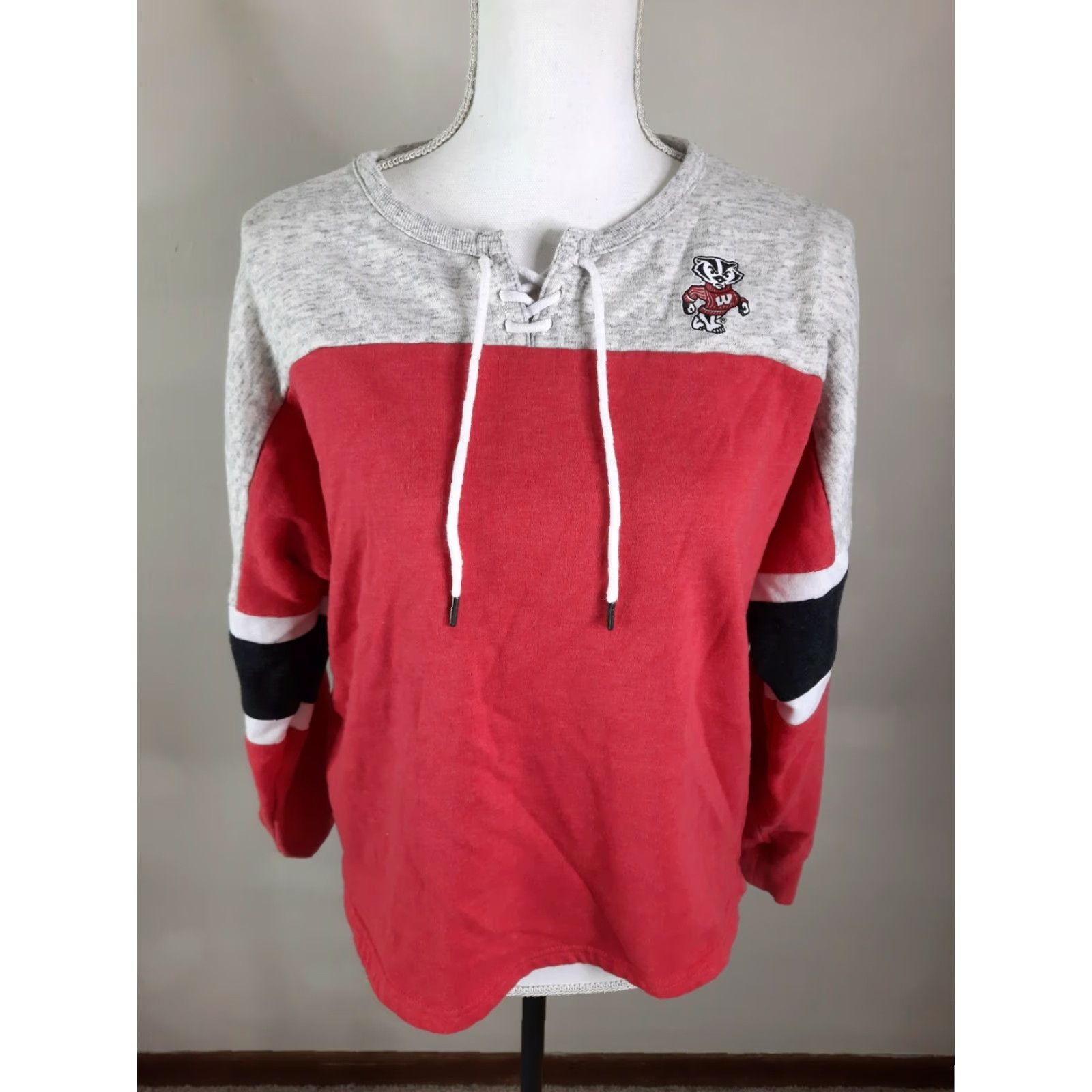 Vintage Colosseum Wisconsin Badgers Women's Pullover Sweatshirt Size S Red Crew Neck Long Sleeve cotton blend Sweatshirt Size S / US 4 / IT 40 - 7 Thumbnail