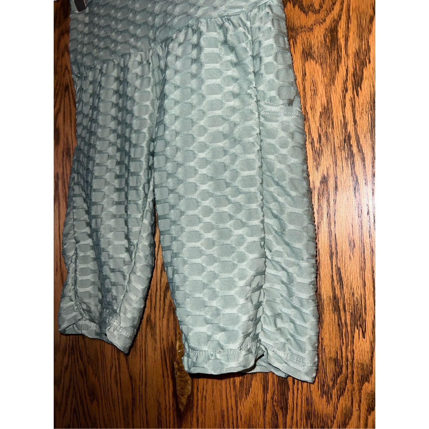 Other Love Streak Green Biker Shorts Woman’s Size Small Size 26" / US 2 / IT 38 - 2 Thumbnail