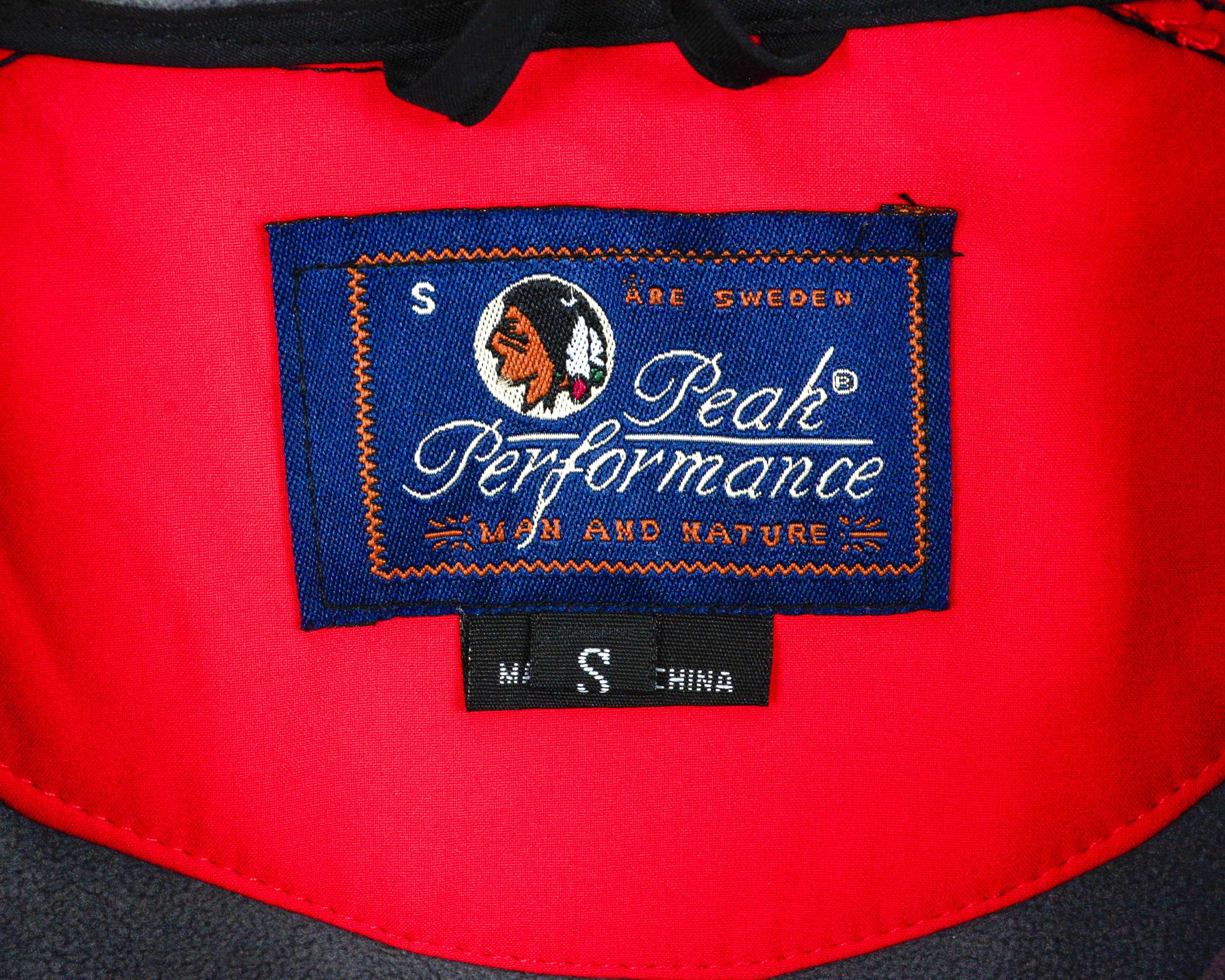 Peak Performance Windstopper Windbreaker S Red Fleece Lined Jacket Coat Top Size US S / EU 44-46 / 1 - 3 Thumbnail