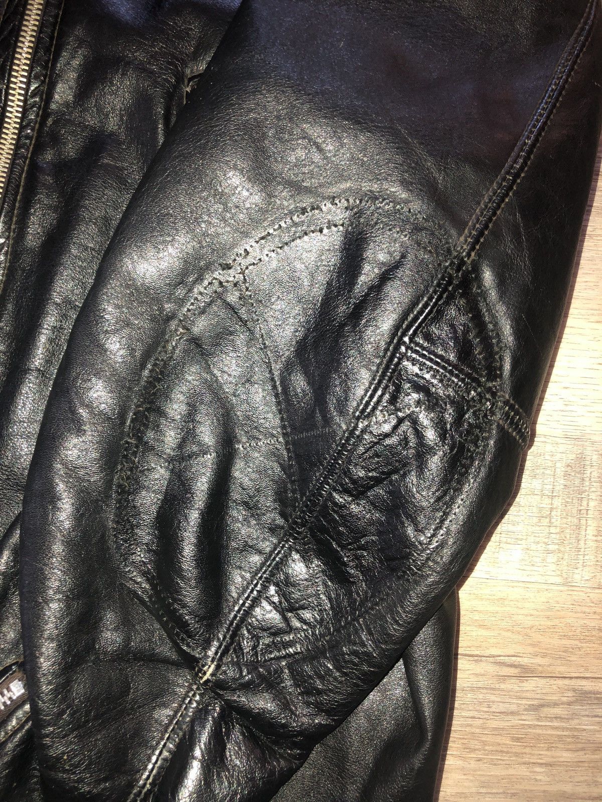Vintage Vintage Shields Sportswear Ltd Black Leather Jacket Size US L / EU 52-54 / 3 - 2 Thumbnail