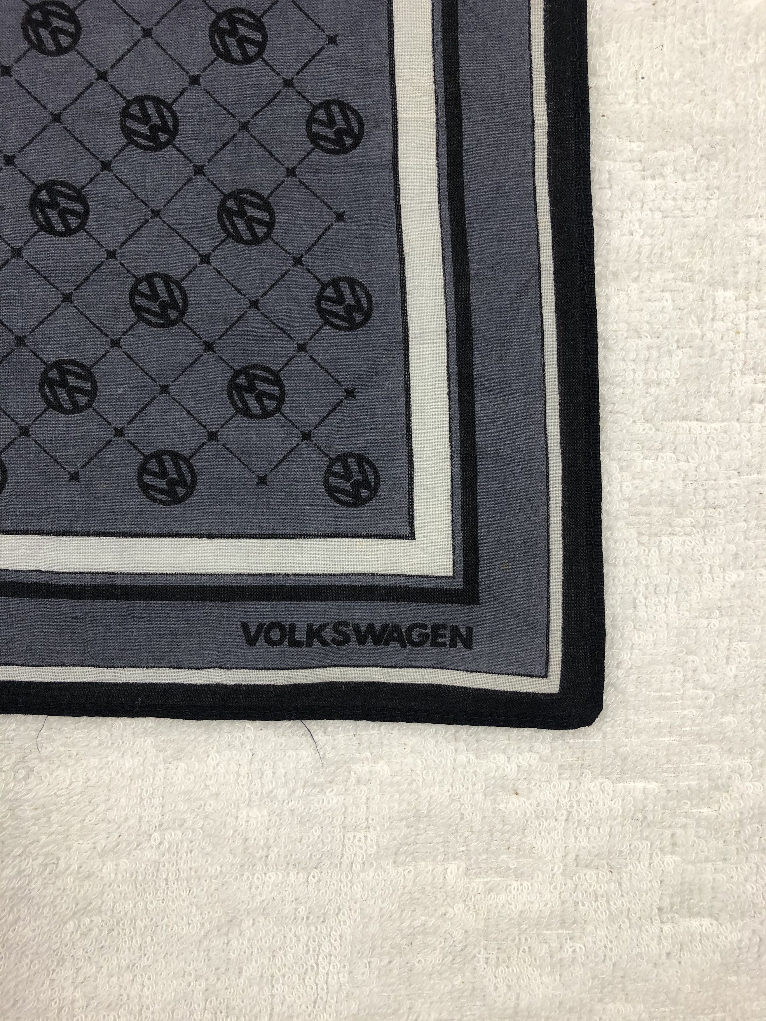 Vintage Volkswagen Handkerchief / Bandana / Neckerchief Size ONE SIZE - 4 Thumbnail