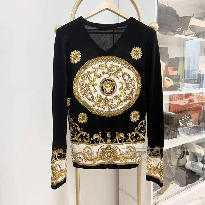 Versace Versace Black Wool Blend Long Sleeve Sweater . Size US L / EU 52-54 / 3 - 8 Thumbnail