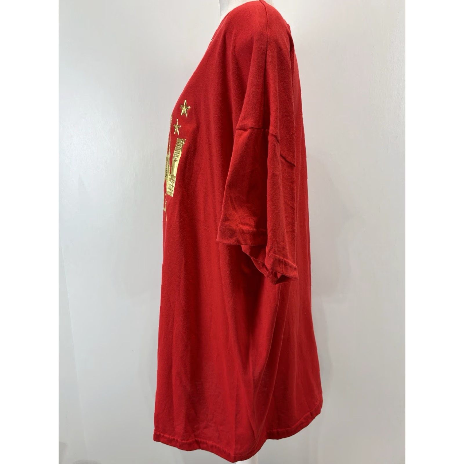 Vintage VINTAGE Unbranded Plus Size T-Shirt with Shoulder Pads, 90s, Red, 2X/3X, Womens, Made in USA Size XXL / US 16-18 / IT 52-54 - 2 Thumbnail