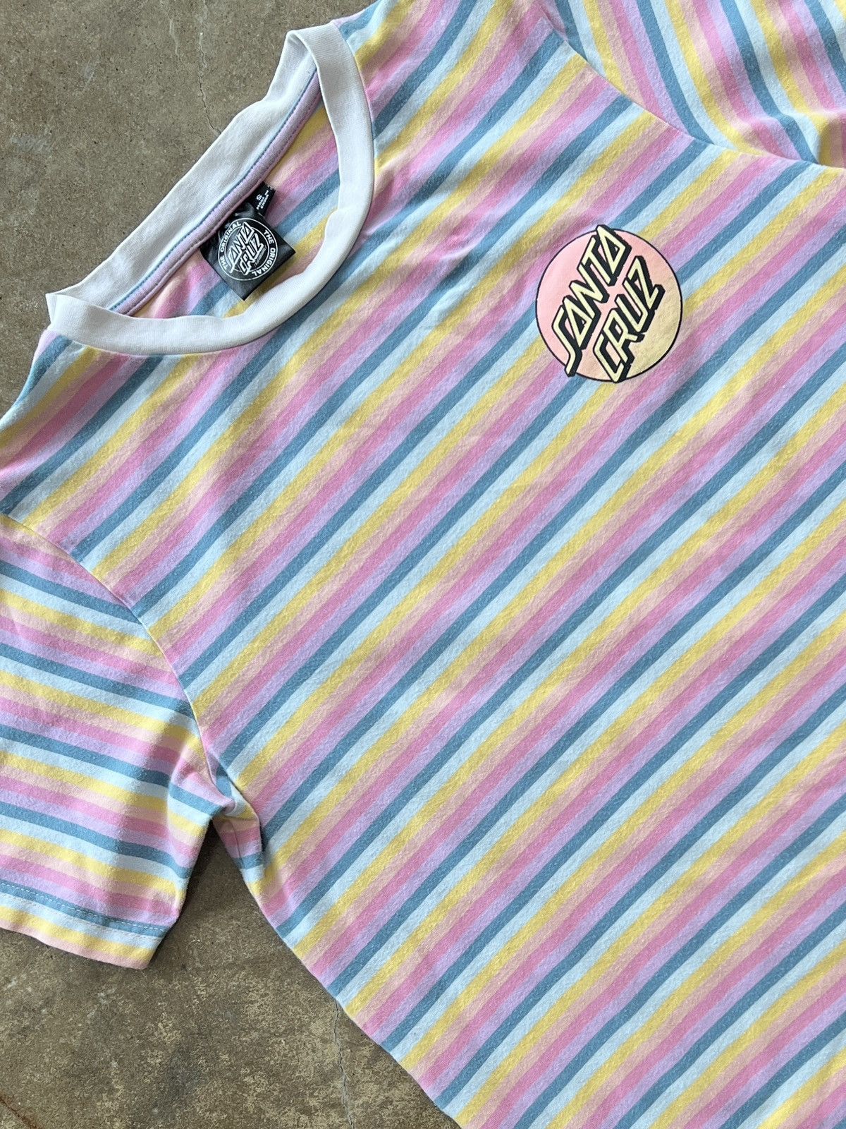 Santa Cruz Skateboards Santa Cruz Stripe Logo Crop Tee Small Size US S / EU 44-46 / 1 - 4 Thumbnail