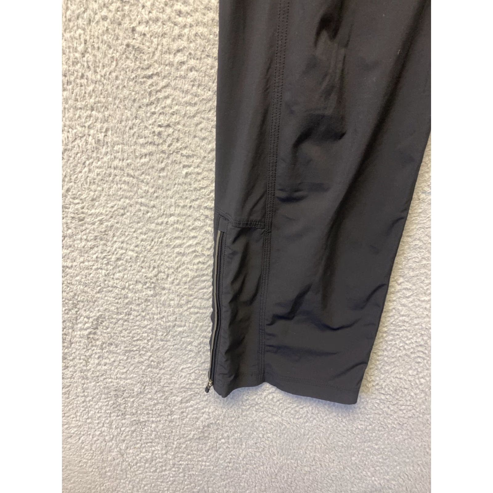 Athleta Athleta Pants Running Hiking Lightweight 32X31 Black Womens /59-52 Adult Size 27" / US 4 / IT 40 - 6 Thumbnail