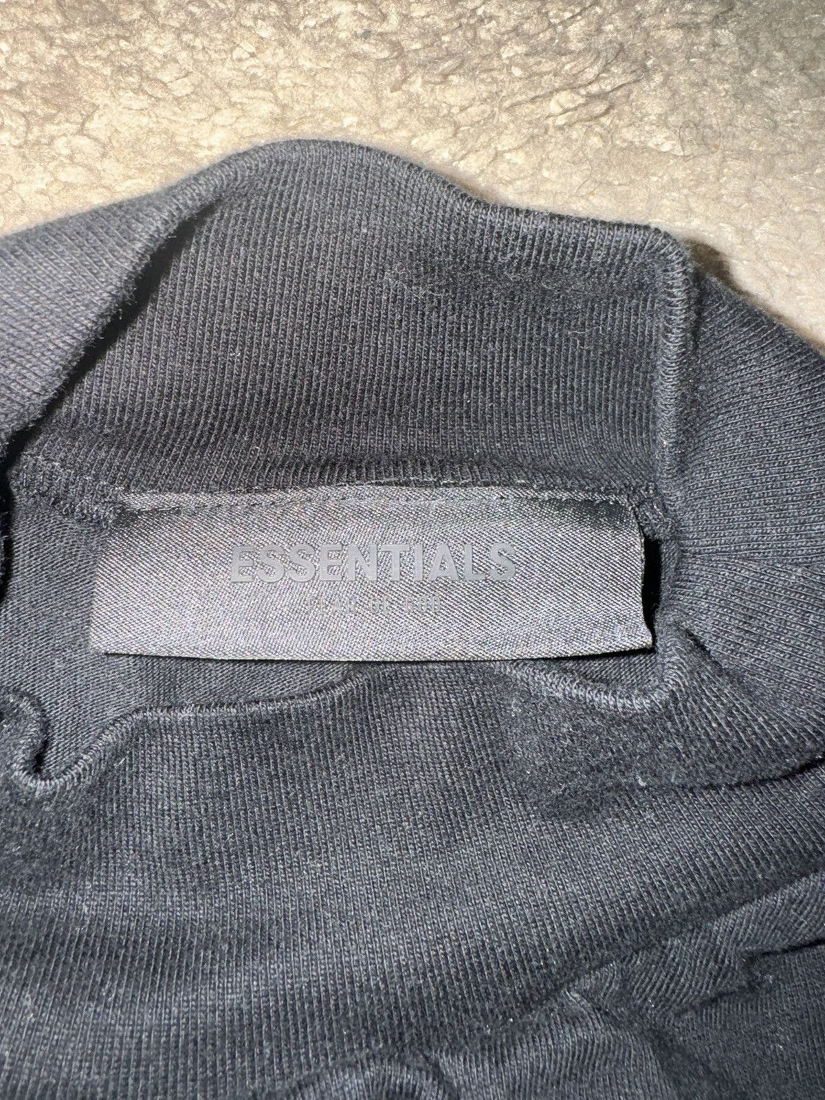 Essentials × Fear of God fear of god x essentials crewneck Size US M / EU 48-50 / 2 - 4 Thumbnail