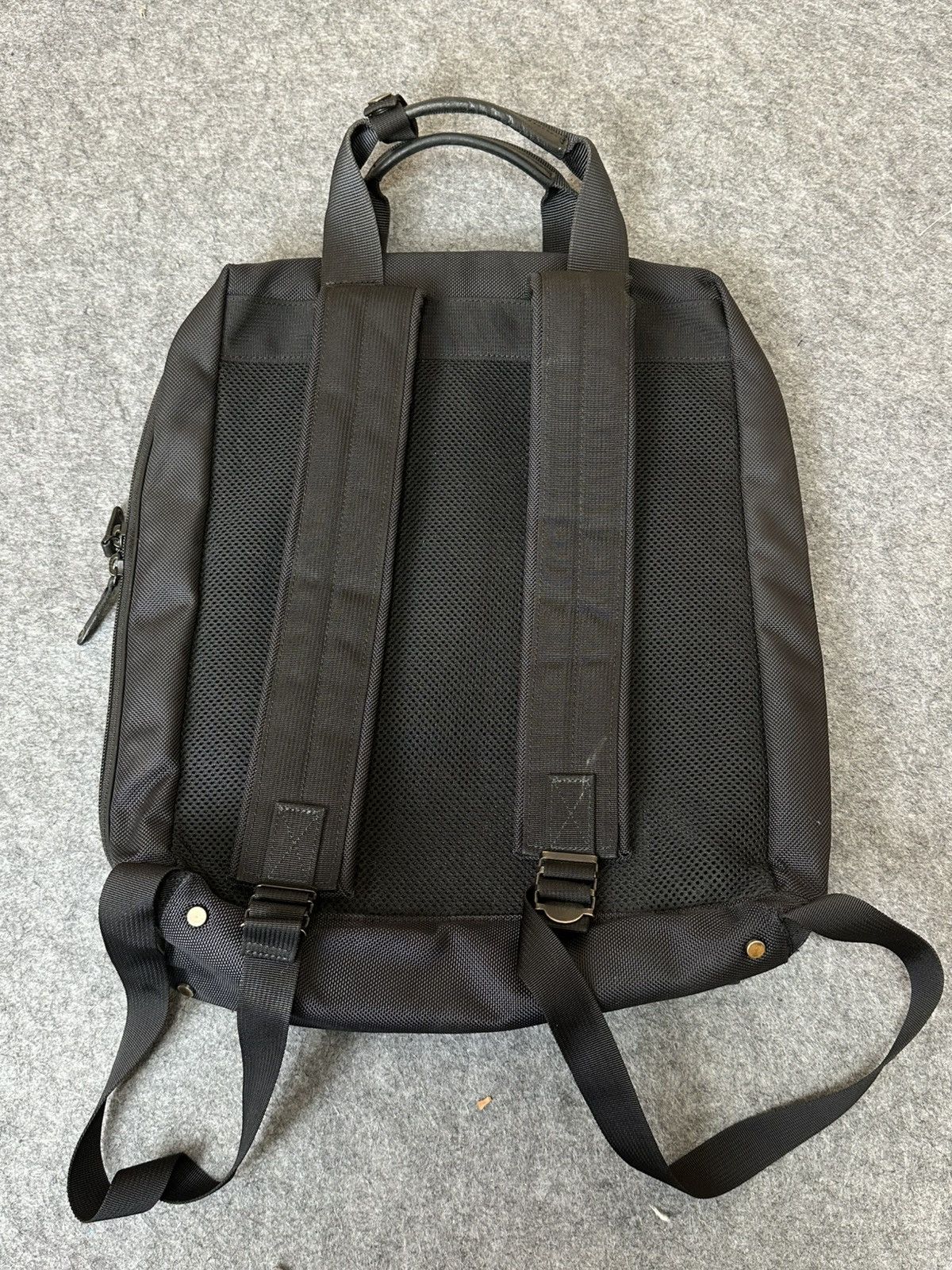 Porter Porter Yoshida Stage 2Way Rucksack in black. Size ONE SIZE - 5 Thumbnail