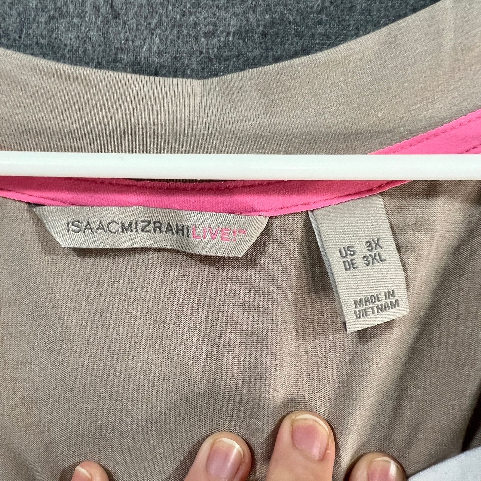 Isaac Mizrahi Isaac Mizrahi Live! Soho Top with 3/4 Sleeves Wheat, Size 3X Size 3XL / US 20-22 - 3 Thumbnail