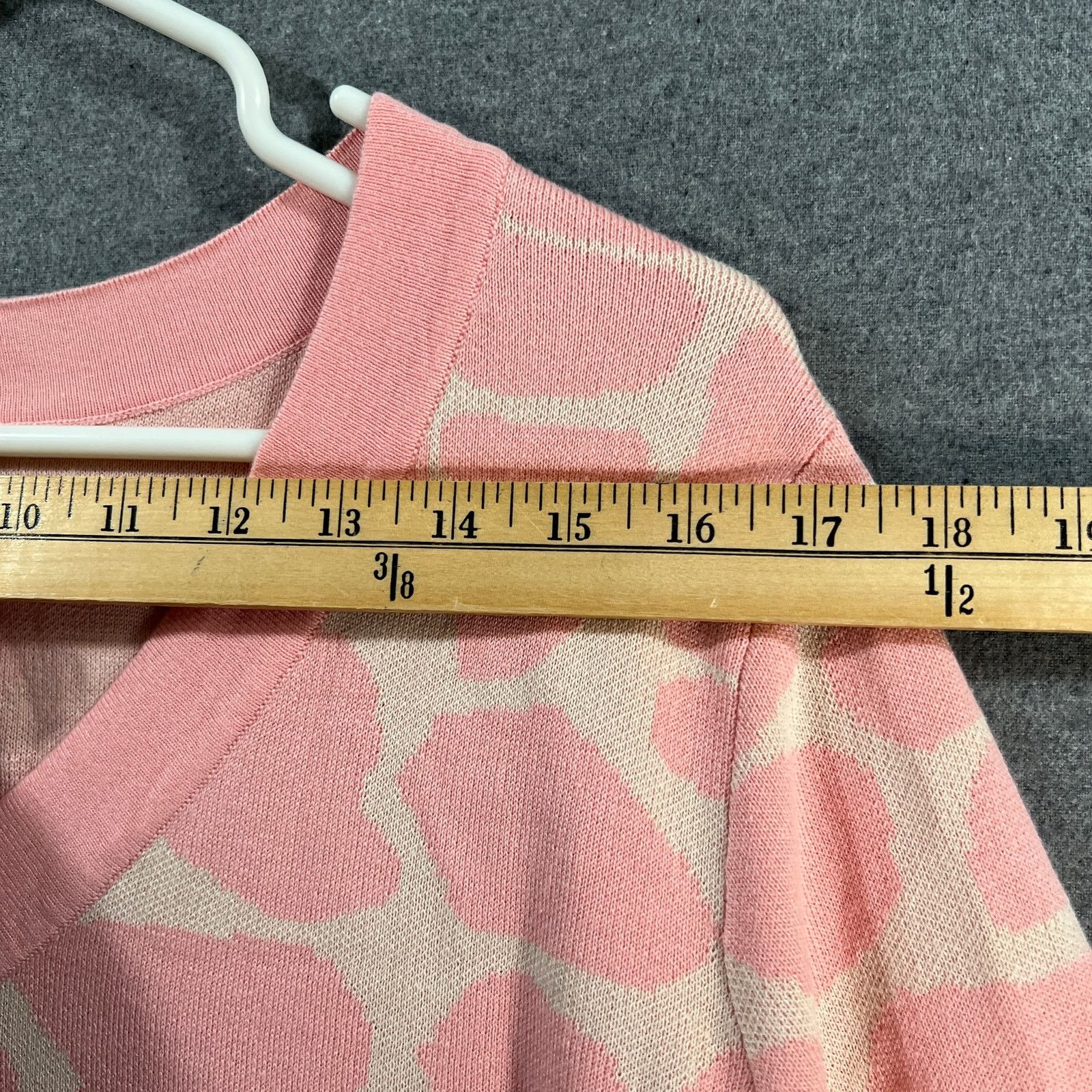 Other Belle by Kim Gravel Pastel Giraffe V-Neck Sweater Size XL / US 12-14 / IT 48-50 - 6 Thumbnail