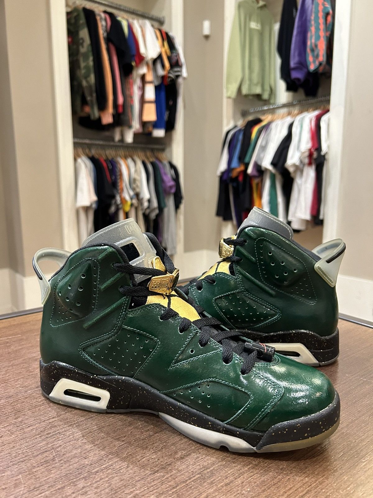Jordan Brand Jordan 6 Retro Champagne Size US 9.5 / EU 42-43 - 4 Thumbnail