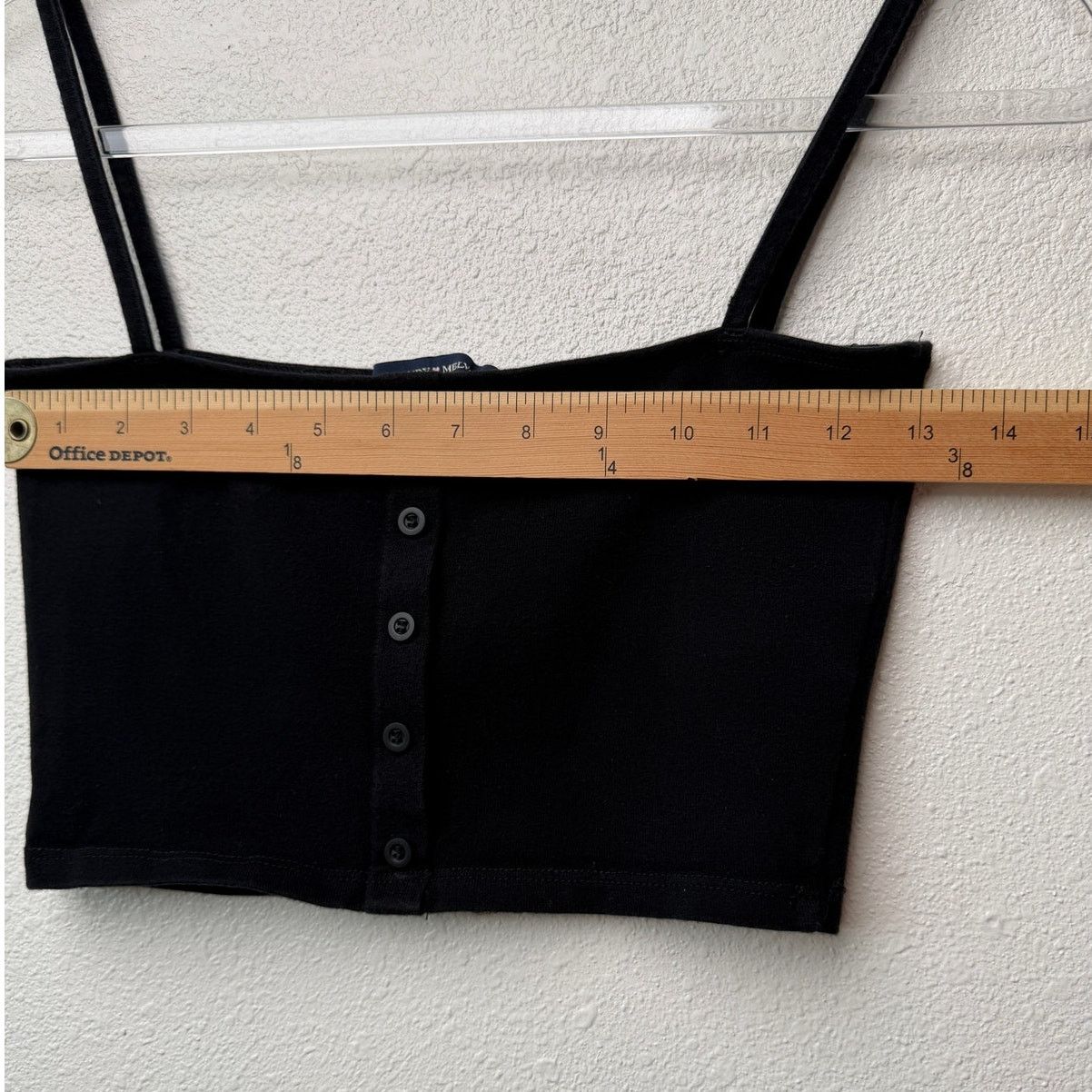 Brandy Melville Brandy Melville Black Button Crop Tank Womens XS Size XS / US 0-2 / IT 36-38 - 11 Thumbnail