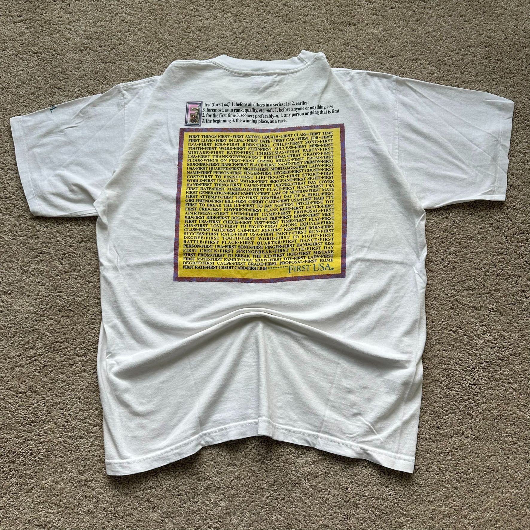Vintage Vintage 90s VISA Credit Card T-Shirt First USA Bank Single S Size US XL / EU 56 / 4 - 1 Thumbnail