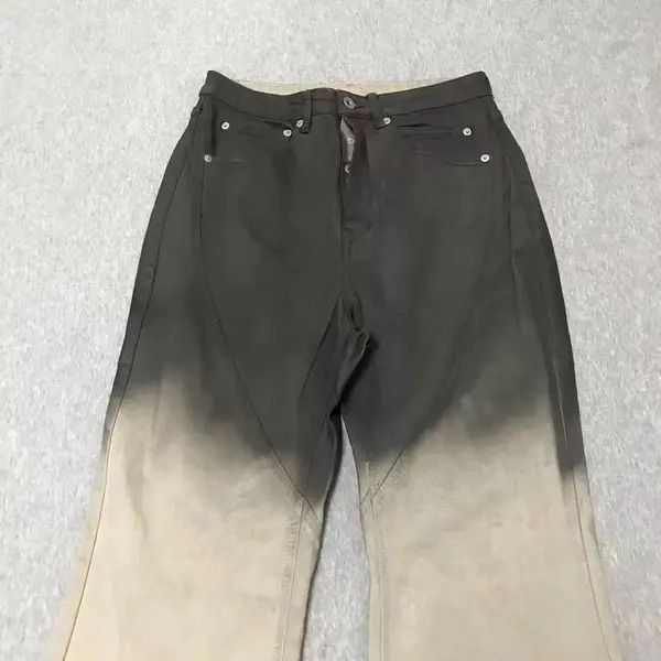 VIBE vintage ombre wash micro-flare jeans Size US 32 / EU 48 - 4 Thumbnail