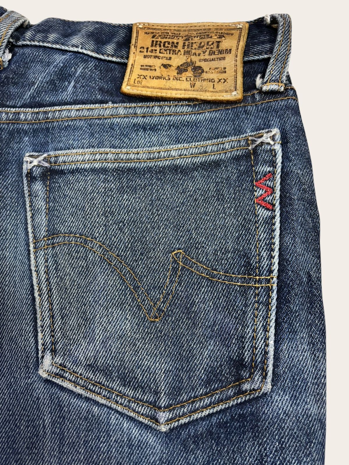 Iron Heart 21oz Iron Heart Lot 461 Extra Heavy Jeans Size US 30 / EU 46 - 11 Thumbnail