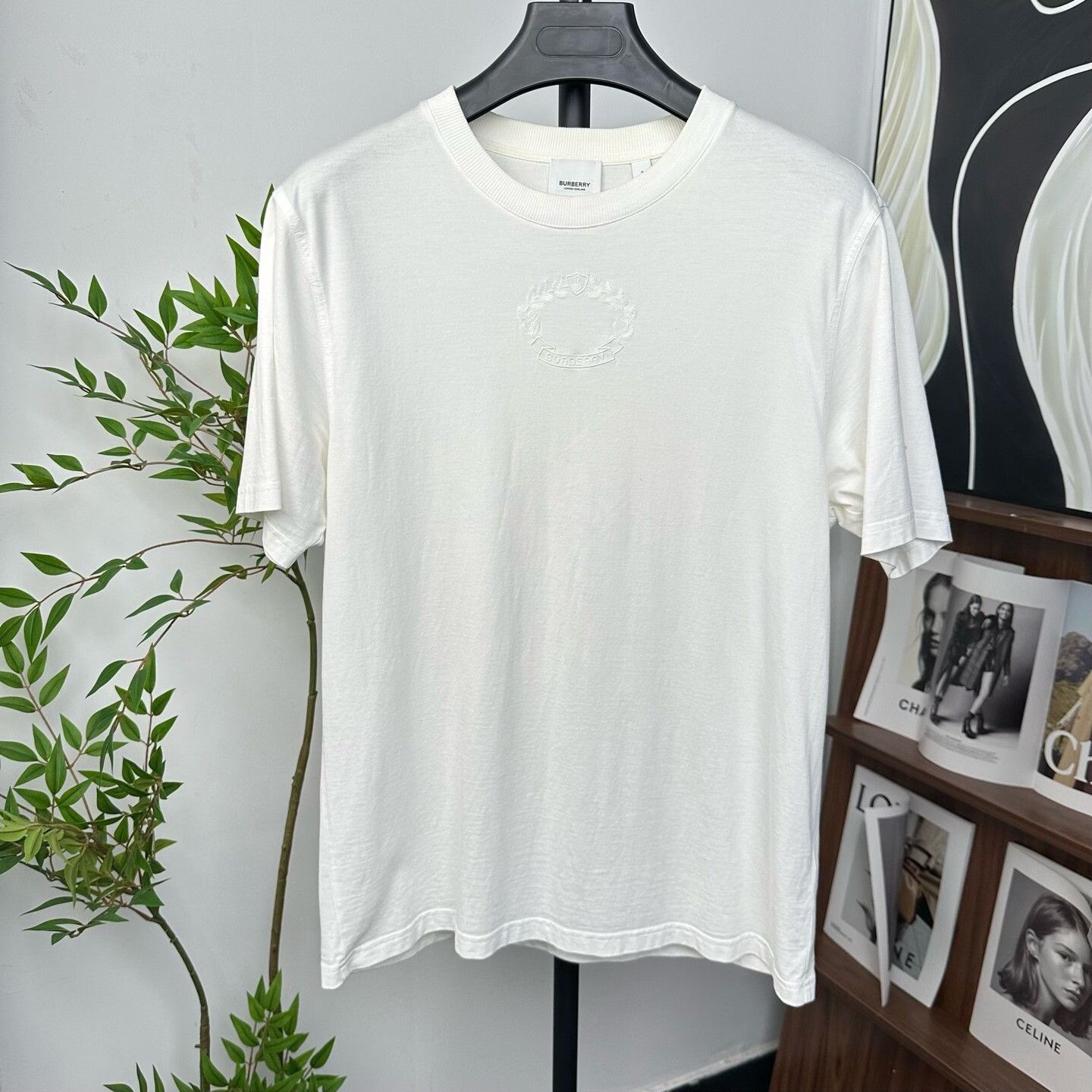 Burberry Burberry Retro Cotton White T-Shirt S Women Size S / US 4 / IT 40 - 1 Thumbnail