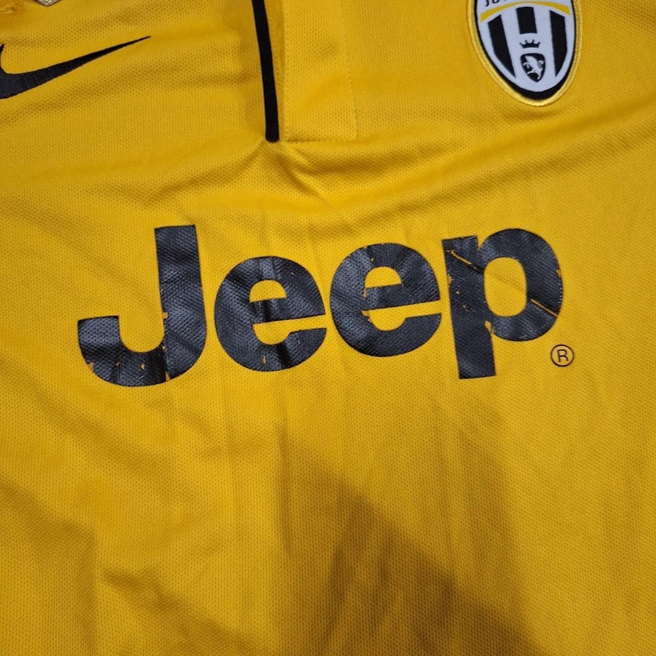 Nike Nike Juventus yellow and white football shirt #Juventus Size US M / EU 48-50 / 2 - 2 Thumbnail