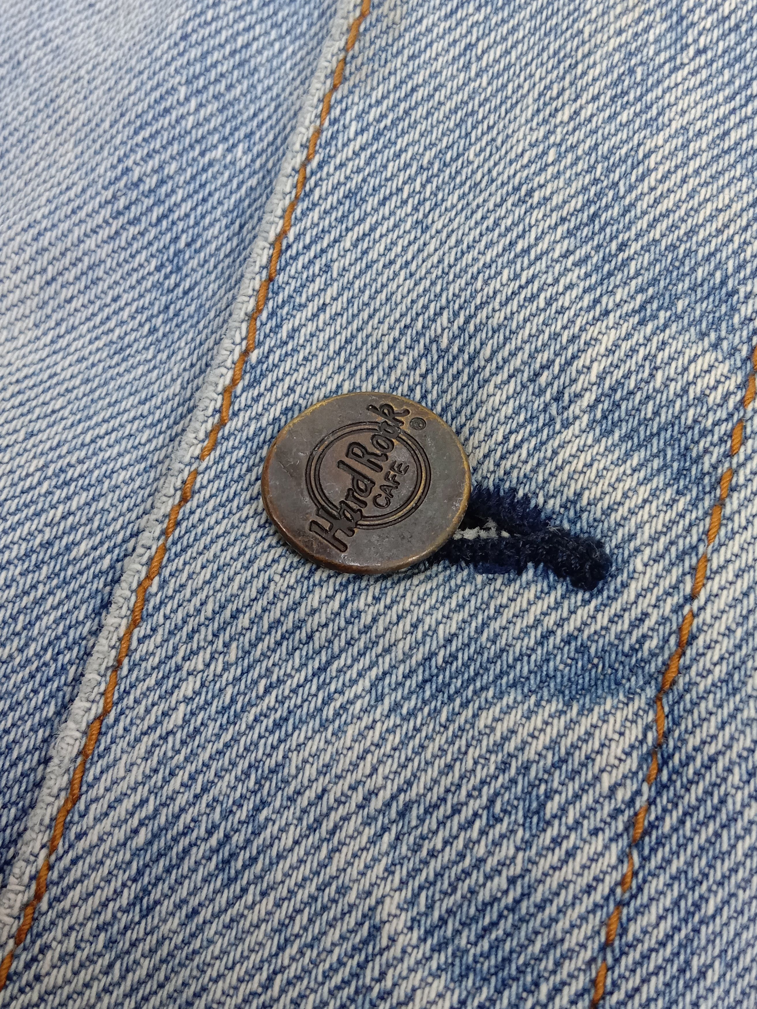 Hard Rock Cafe Vintage Hard Rock Cafe Los Angeles Distressed Denim Jacket Size US L / EU 52-54 / 3 - 9 Thumbnail