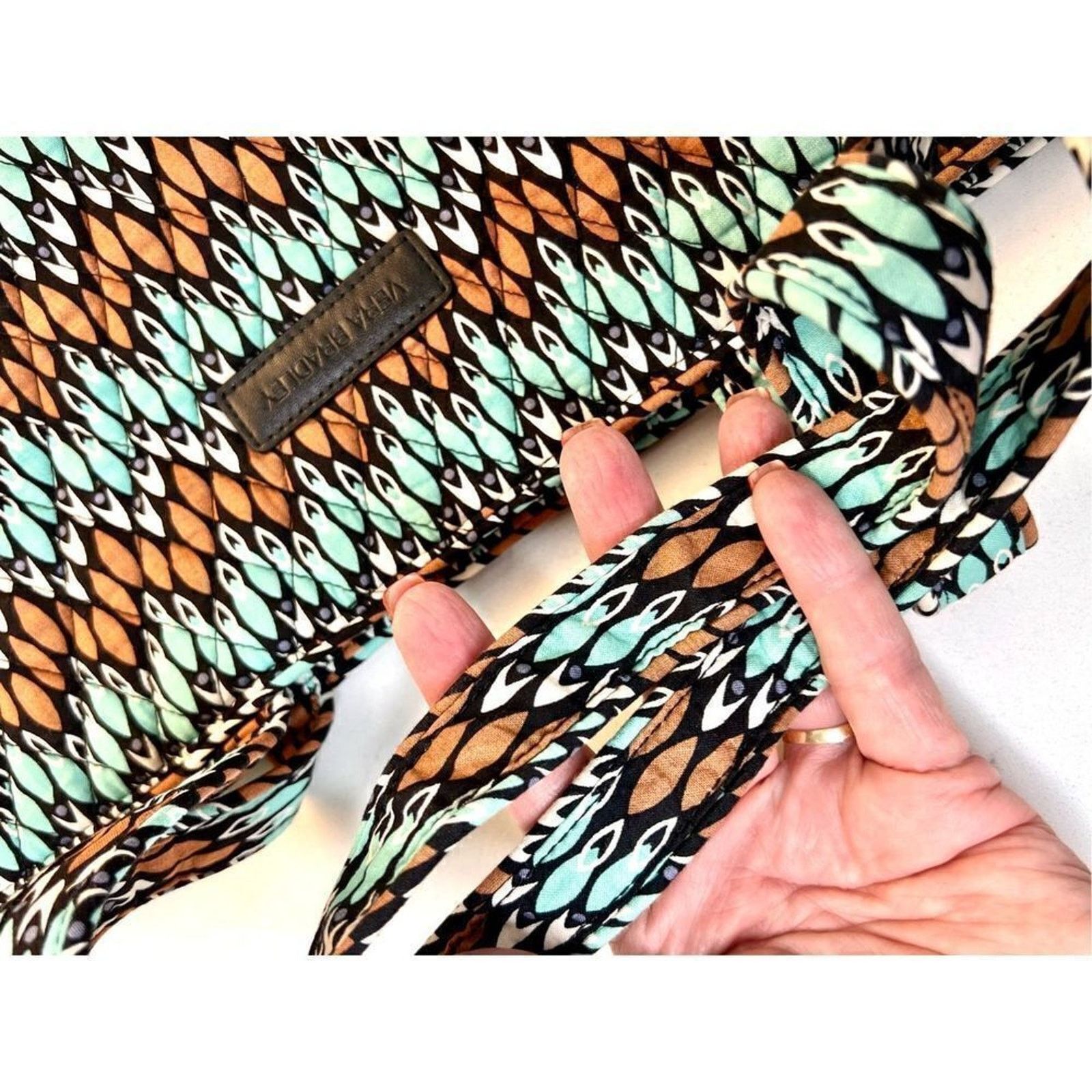 Vera Bradley Vera Bradley Quilted "Sierra Stream" Medium Vera Tote Bag Size ONE SIZE - 7 Thumbnail