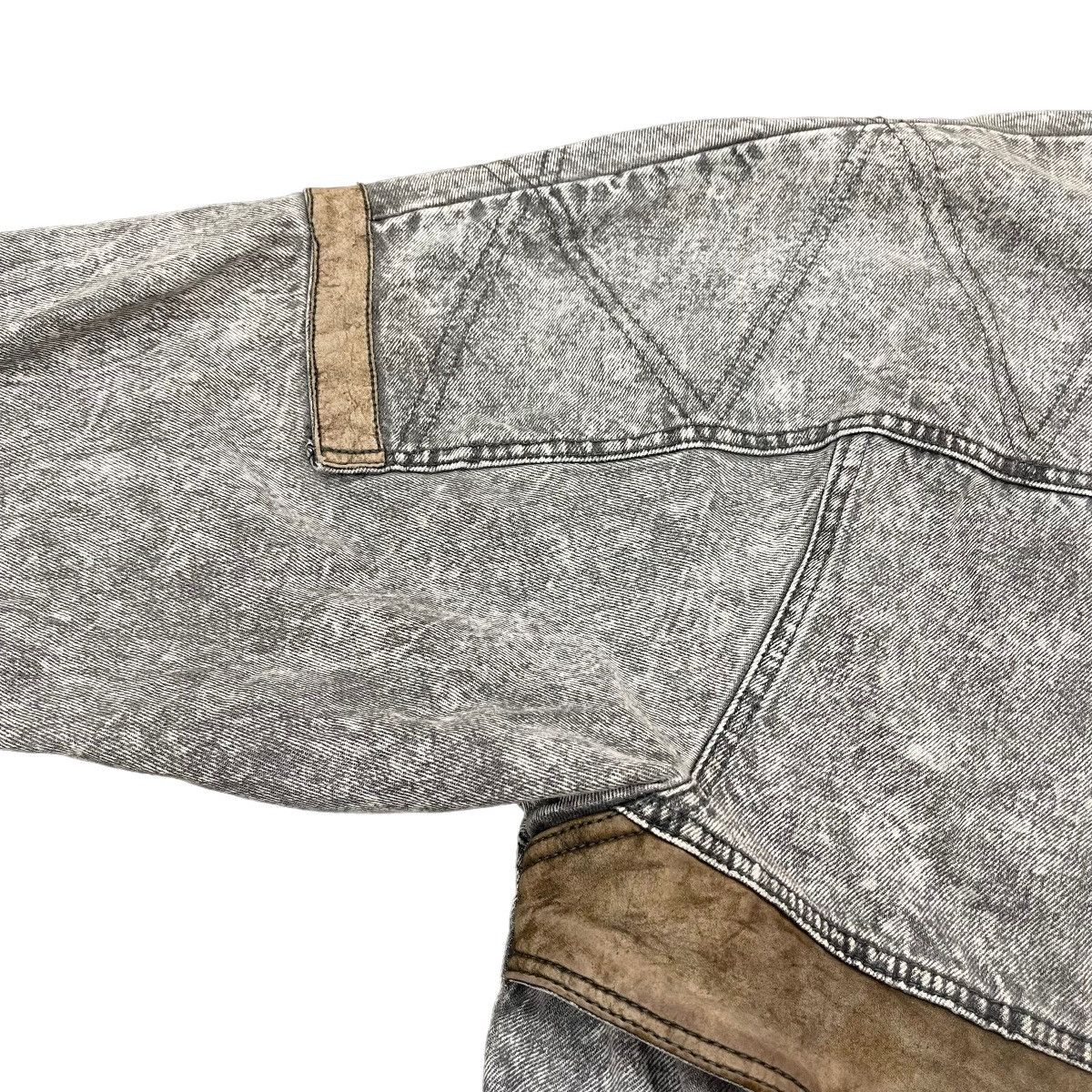 Designer × Giovanni Valentino × Vintage Vintage GIOVANNI Bondage Denim Jacket Size US XL / EU 56 / 4 - 9 Thumbnail