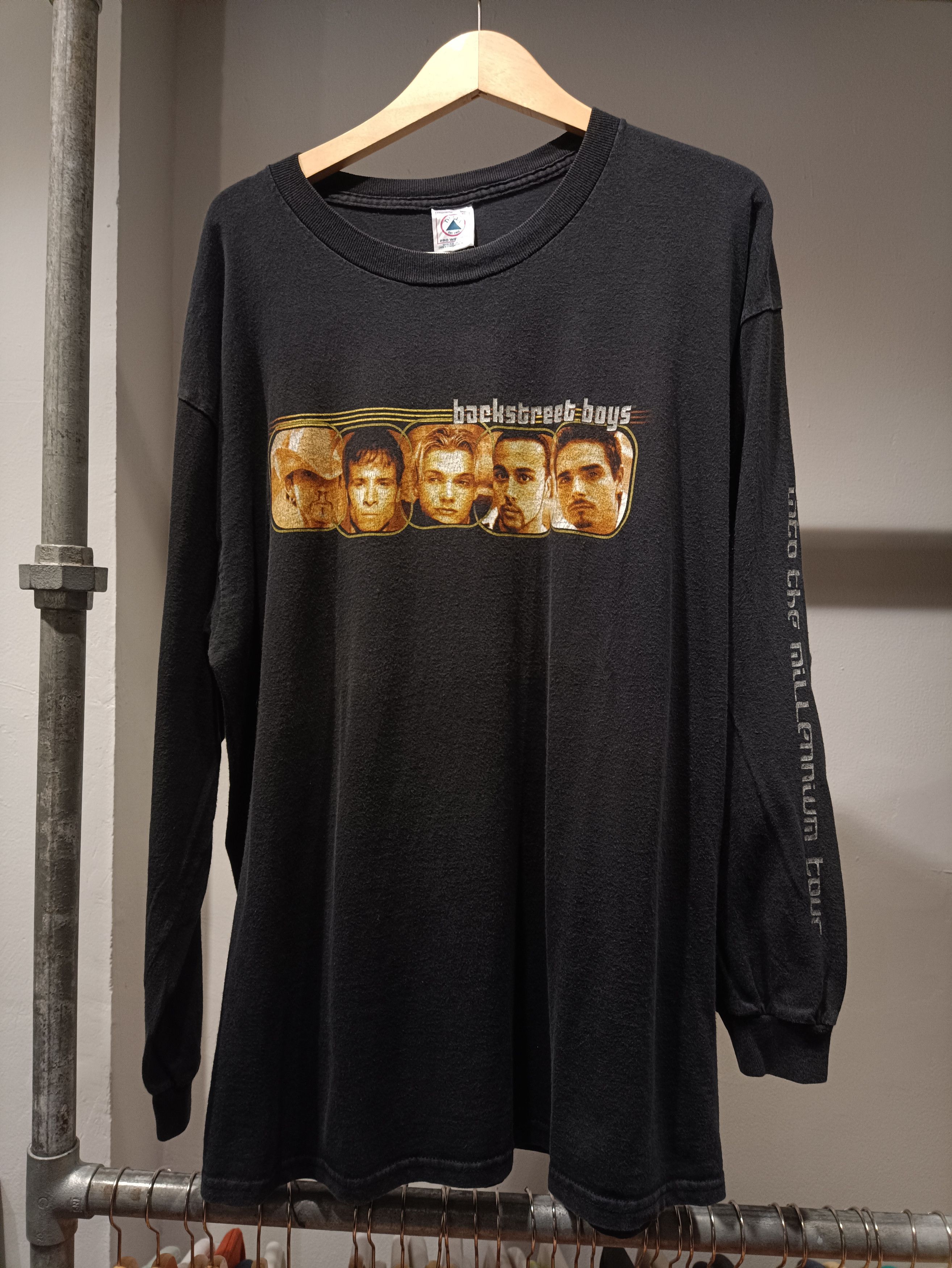 Band Tees Vintage Back Street Boys Millenium tour Size US XL / EU 56 / 4 - 1 Thumbnail