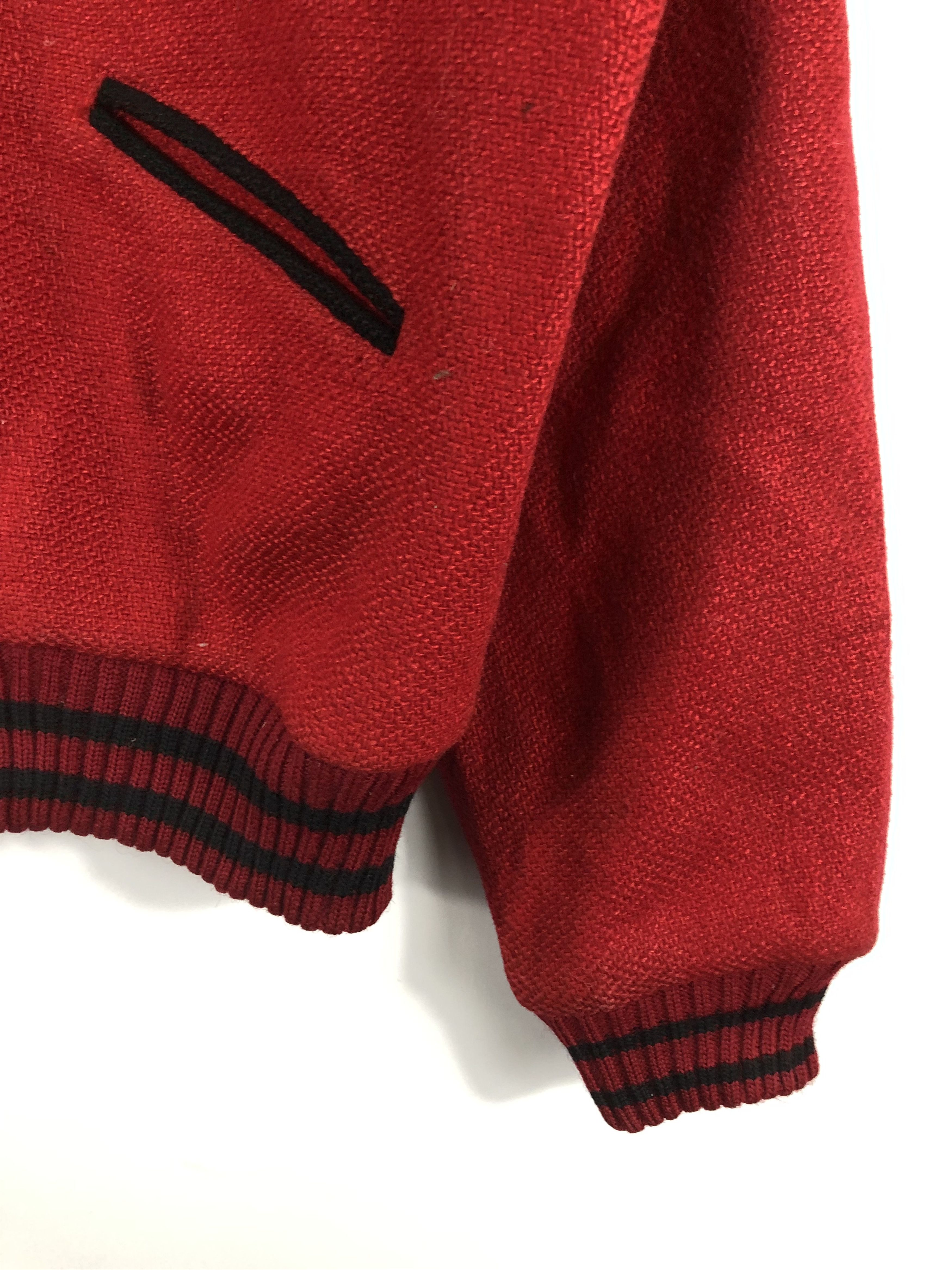 Japanese Brand Vintage 90s NFL Embroidery Logo Varsity Jacket Red V0285 Size US L / EU 52-54 / 3 - 6 Thumbnail