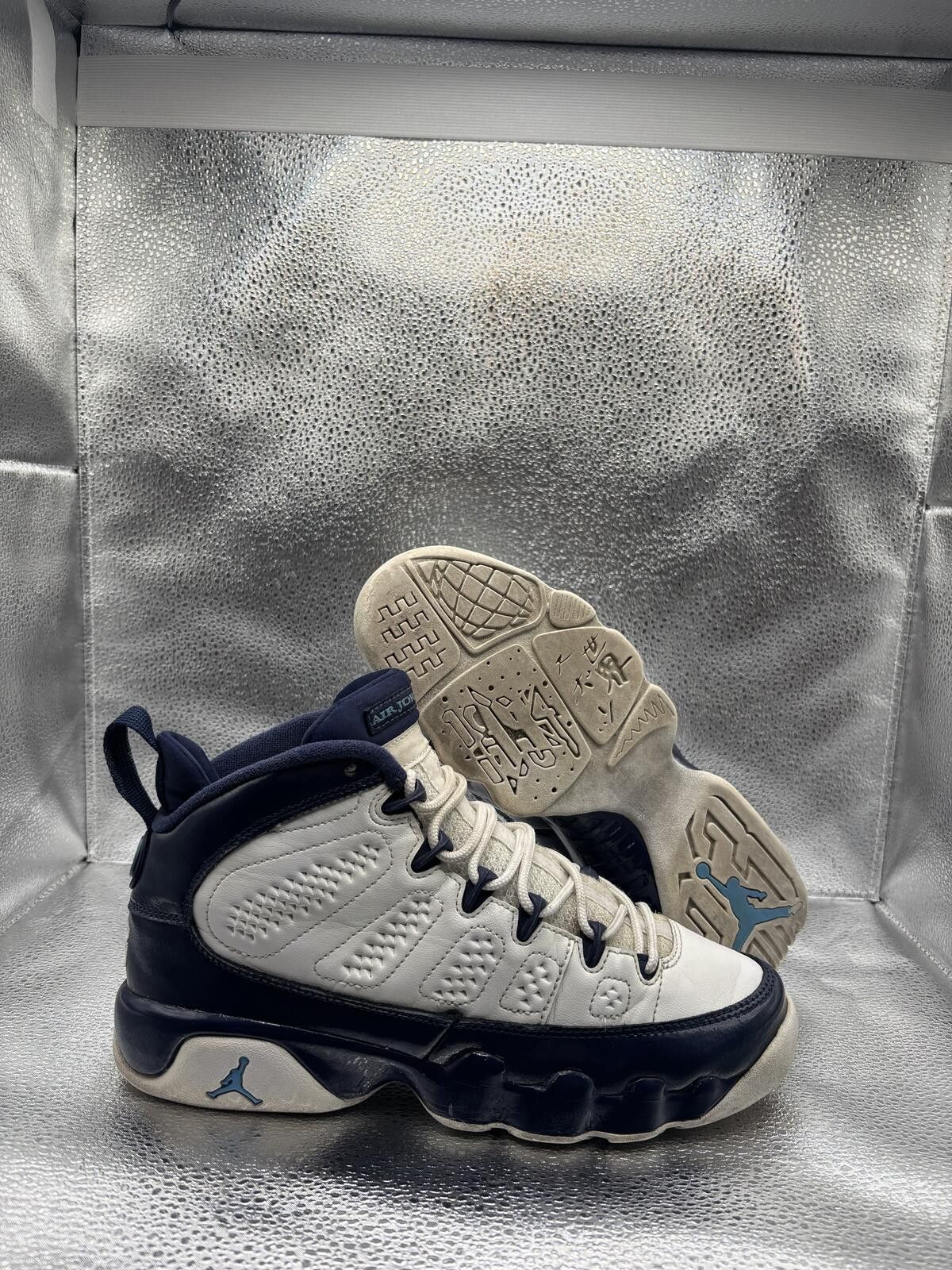Jordan Brand Air Jordan 9 pearl blue GS Size US 7 / EU 40 - 1 Thumbnail