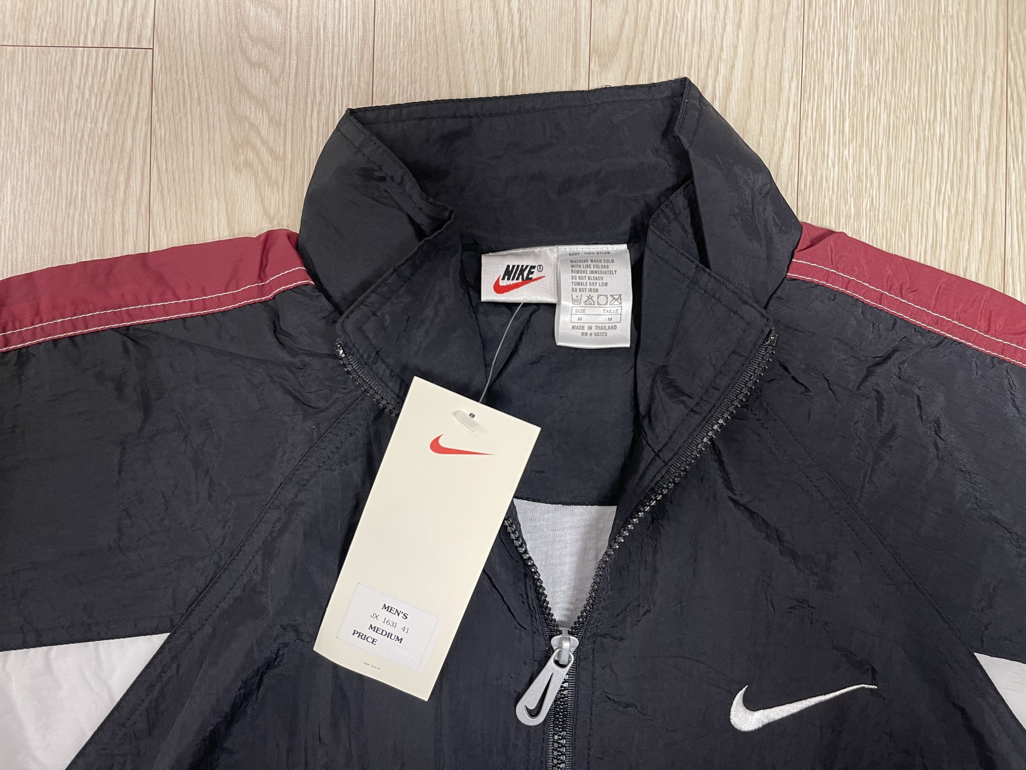 Nike Nike Red Tag 90’s Vintage Nylon Jacket M Size US M / EU 48-50 / 2 - 2 Thumbnail