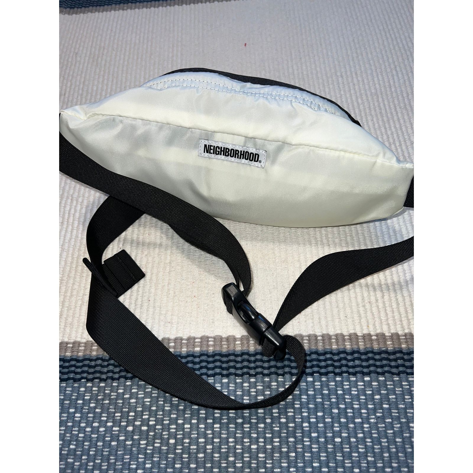Neighborhood Neighborhood White/Cream Shoulder bag New Size ONE SIZE - 2 Thumbnail