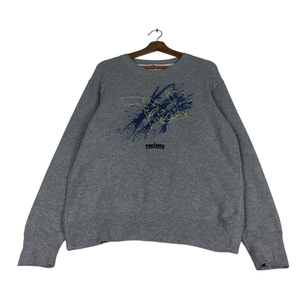 Japanese Brand UNIQLO UT Pokémon x Meguru Yamaguchi Oversized Pikachu Art Size US M / EU 48-50 / 2 - 3 Thumbnail