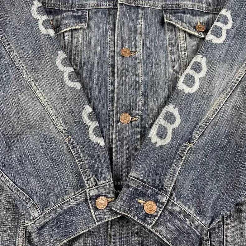Balenciaga Balenciaga Double B Bitcoin logo denim jacket Size US M / EU 48-50 / 2 - 6 Thumbnail