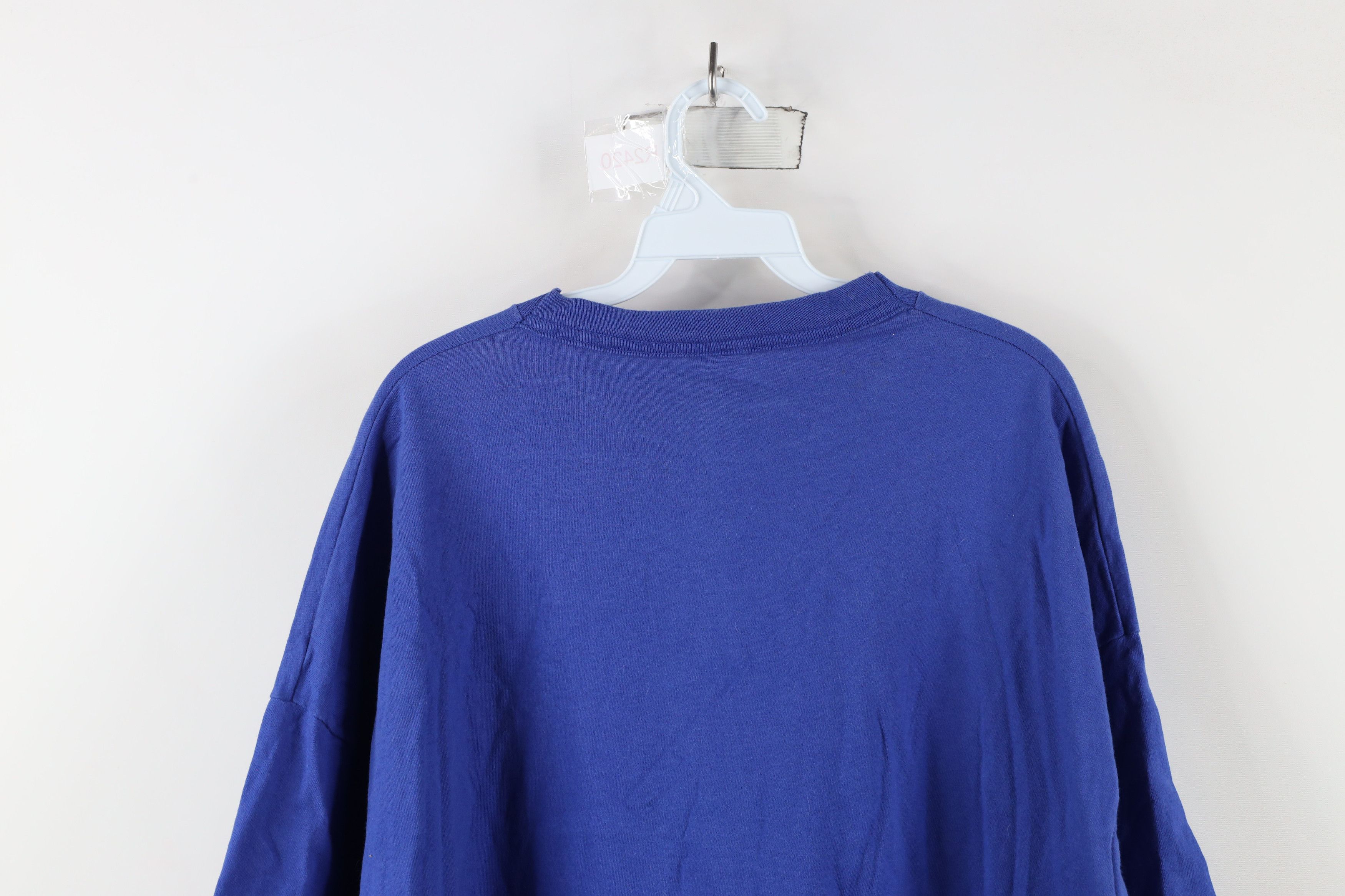 Vintage Vintage 90s Streetwear Flower Butterfly T-Shirt Blue USA Size 3XL / US 20-22 - 11 Thumbnail