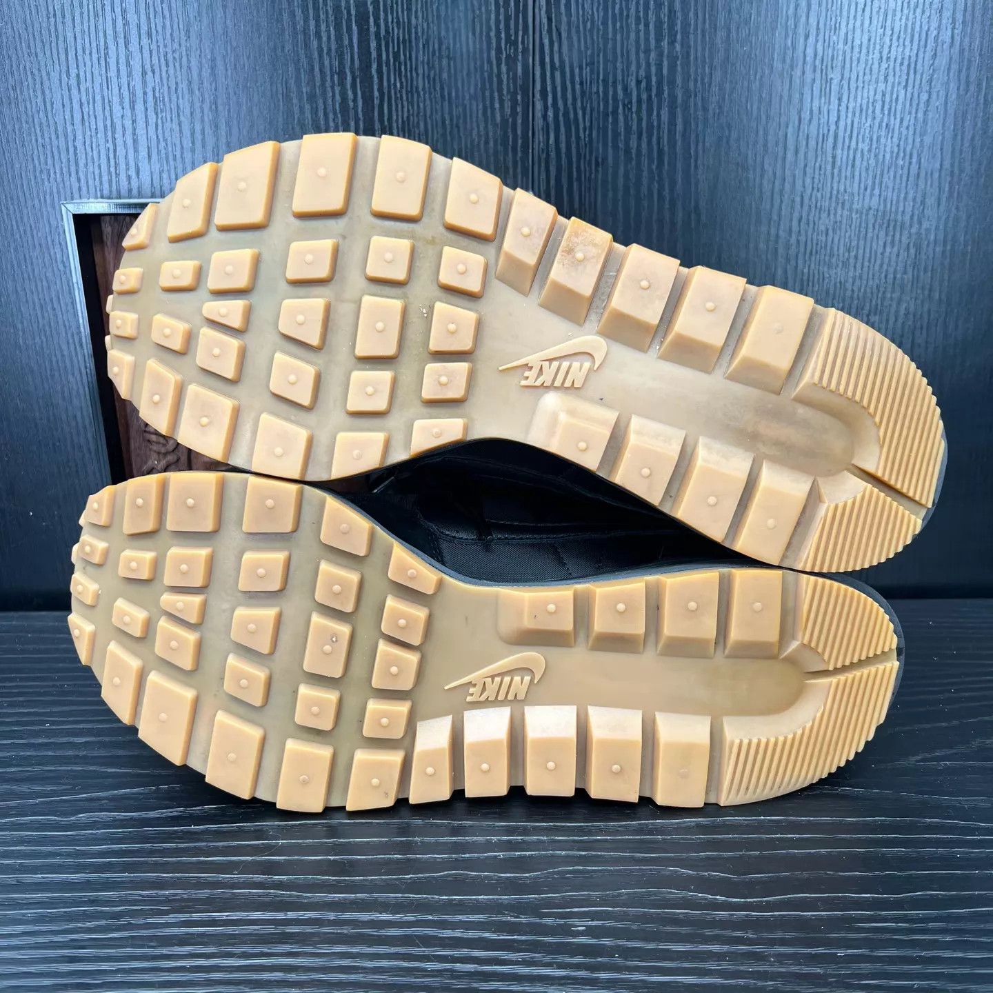 Nike Nike sacai vaporwaffle black gum 44.5 99 new w/ box Size US 11.5 / EU 44-45 - 6 Thumbnail