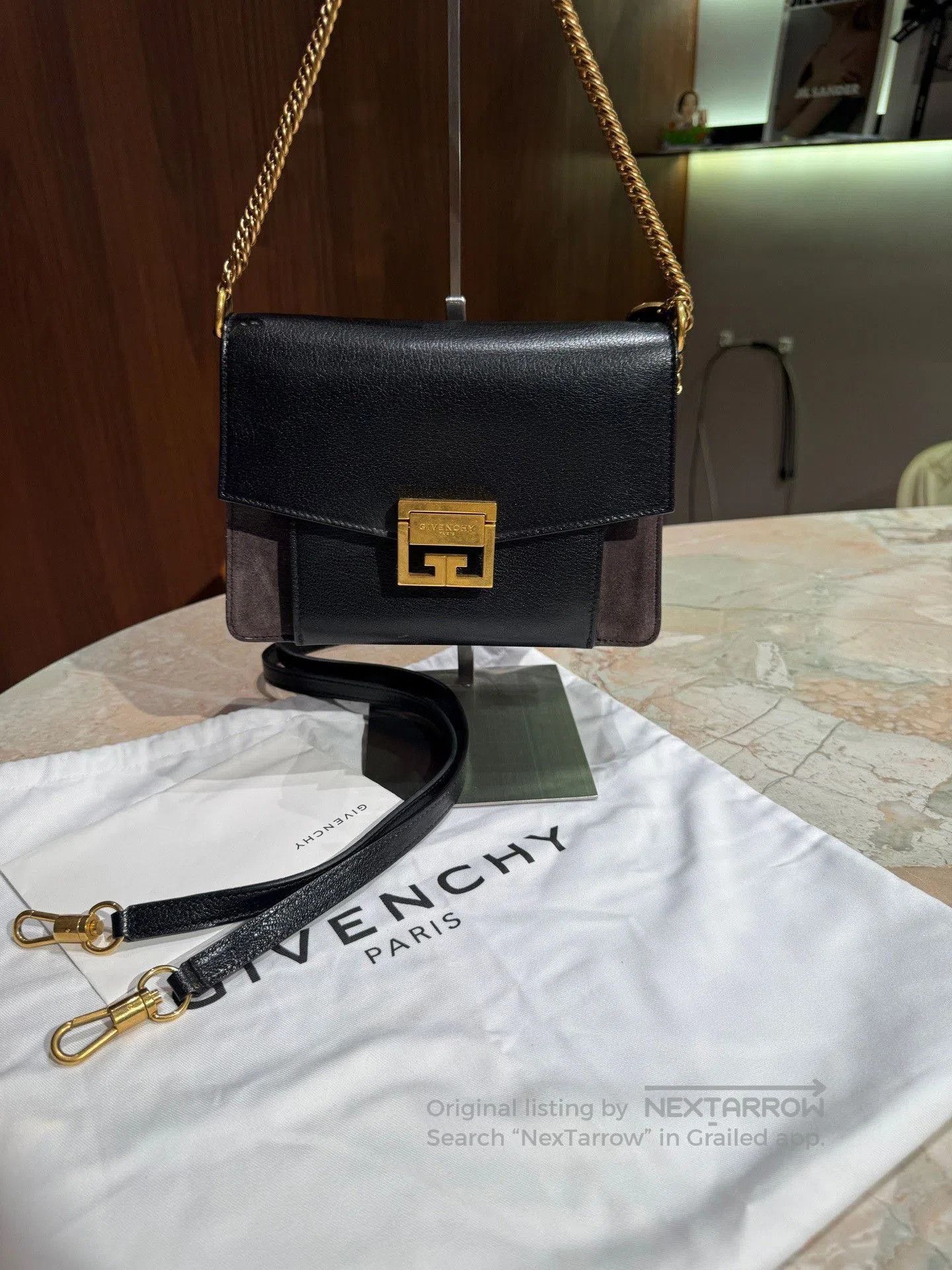 Givenchy Givenchy GV3 Small Sheepskin Crossbody Bag. Size ONE SIZE - 1 Thumbnail