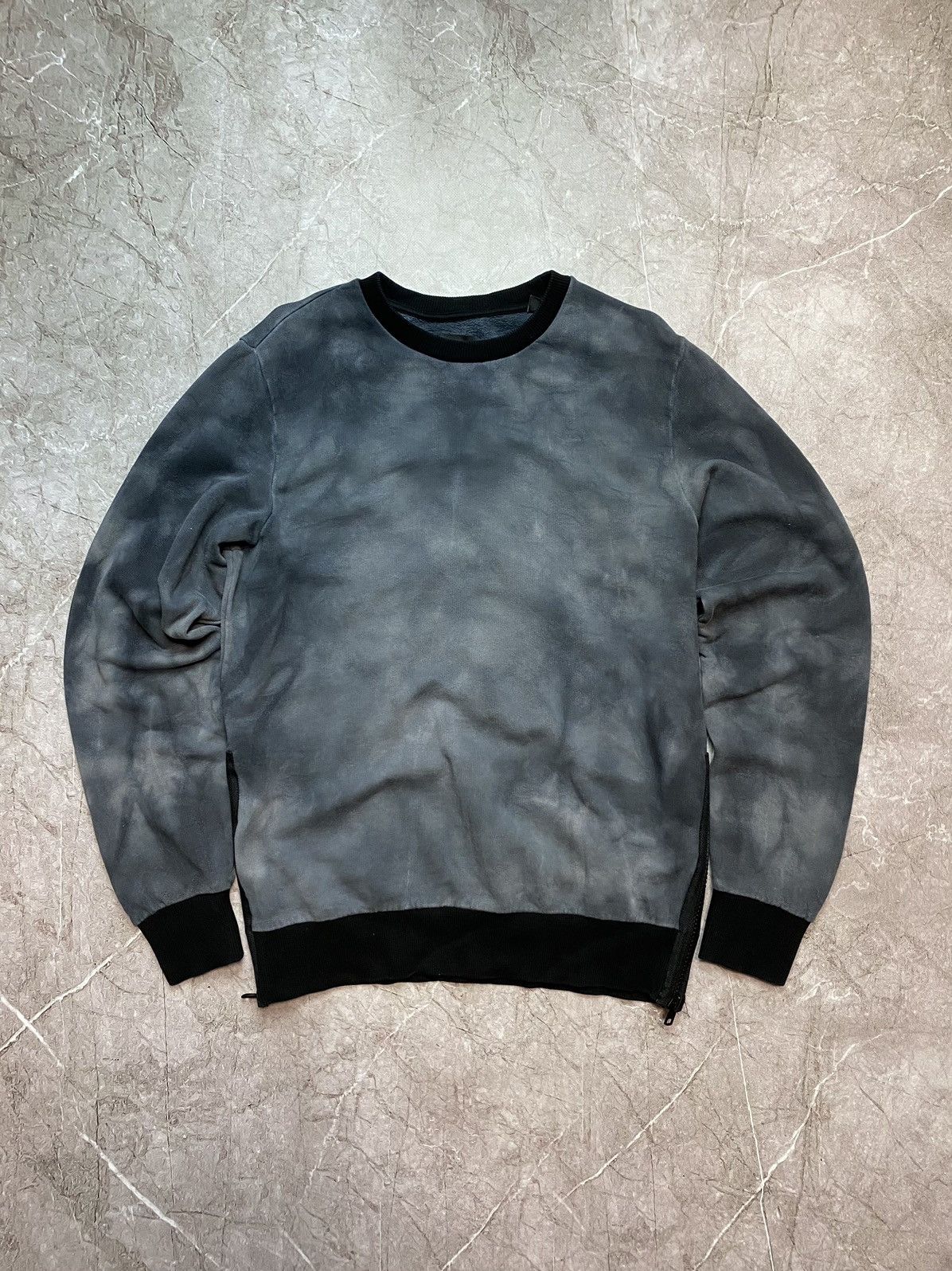 Diesel Diesel pill sweatshirt perfect condition Grailed