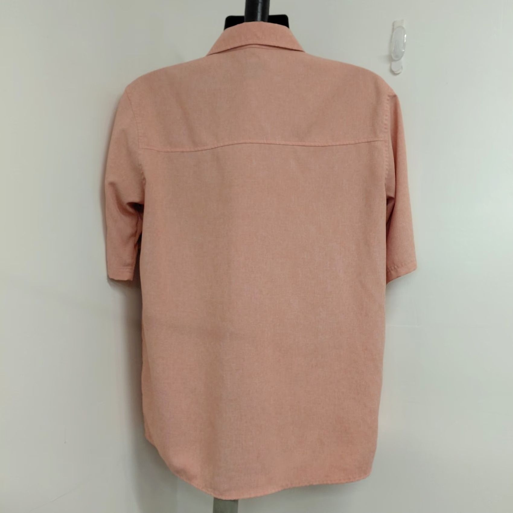 Vintage Red Hook Lure Fishing Shirt Mens M Peach Button Front Short Sleeve Outdoor Size US M / EU 48-50 / 2 - 7 Thumbnail