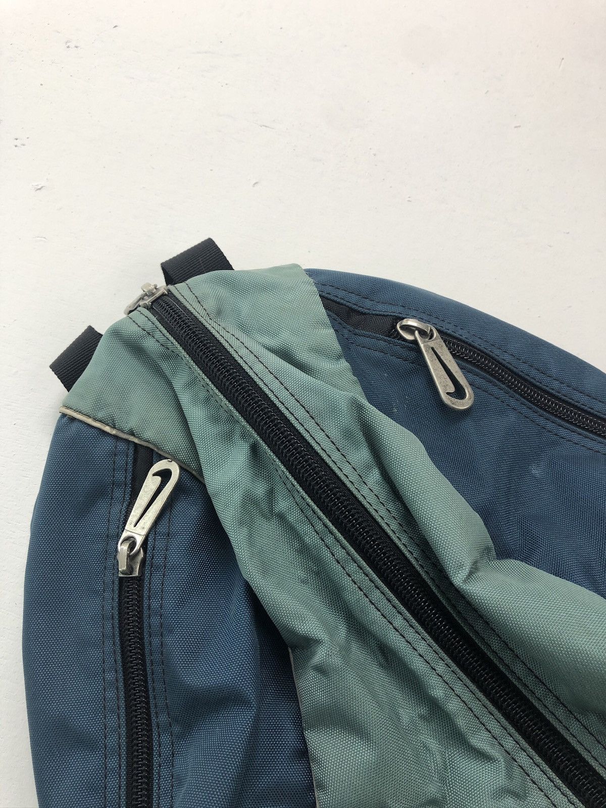 Nike Vintage Nike backpack Size ONE SIZE - 3 Thumbnail