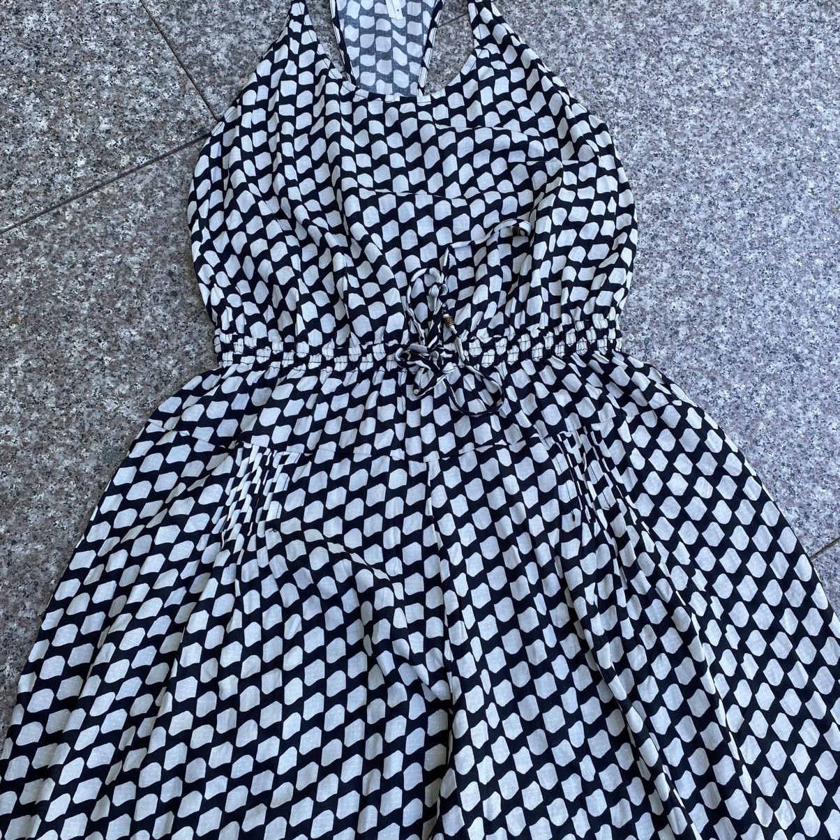 Anthropologie By Anthropologie balloon leg jumpsuit Size 30" / US 8 / IT 44 - 8 Thumbnail