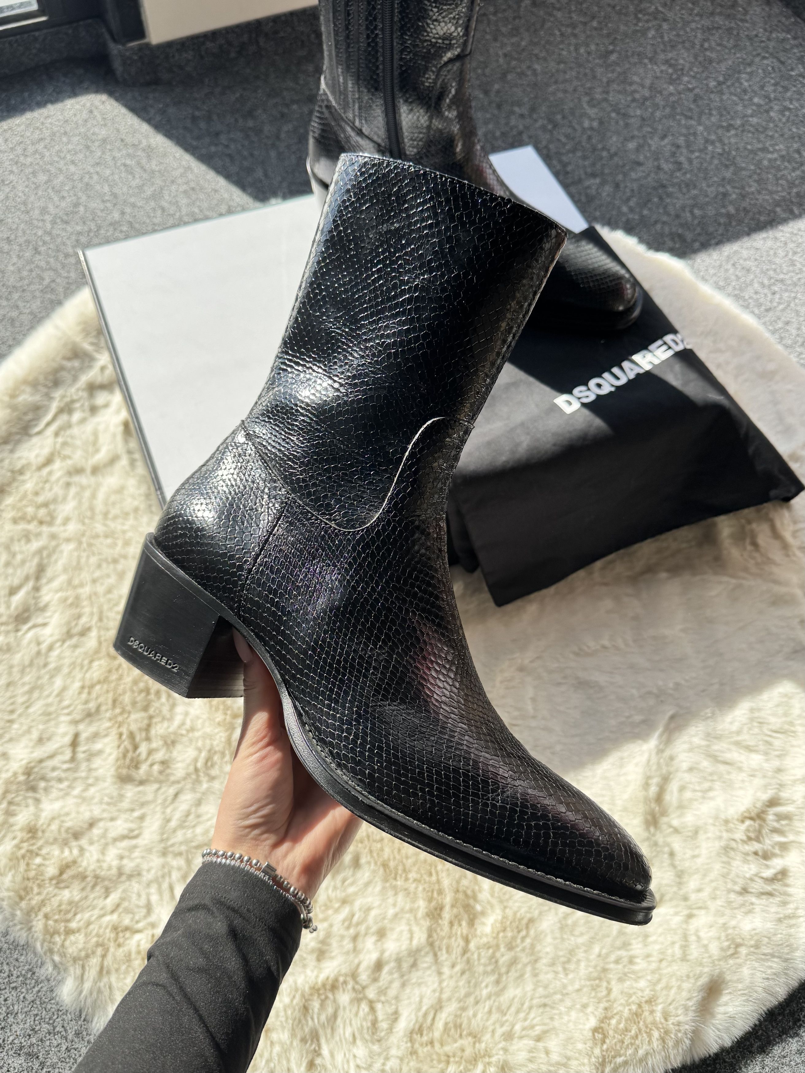 Dsquared2 Dsquared2 43 black ankle boots cowboy boots Size US 10 / IT 40 - 1 Thumbnail
