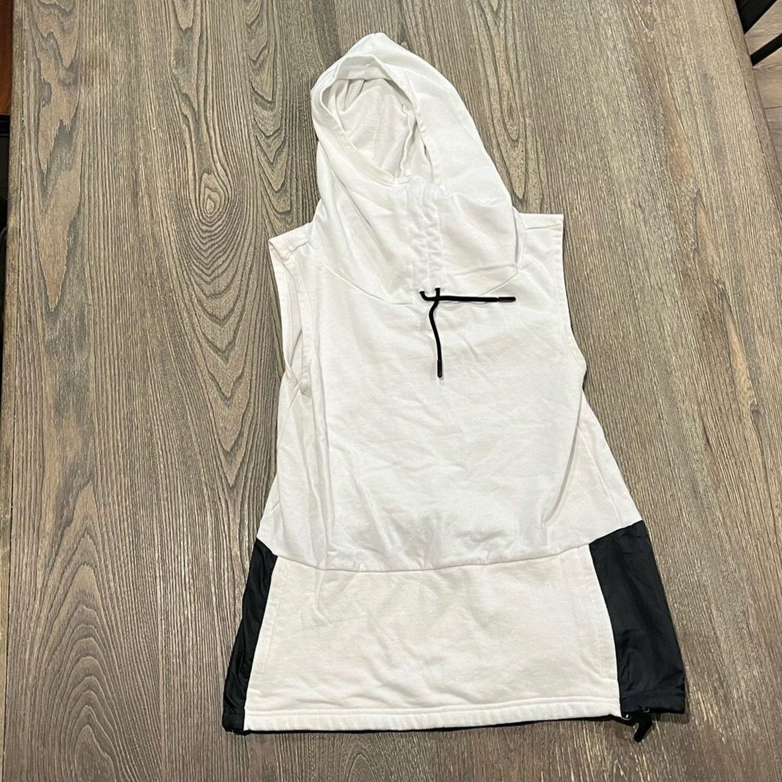 Fabletics Fabletics Eirenne Pullover Hoodie French Vest Size S Size S / US 4 / IT 40 - 1 Thumbnail