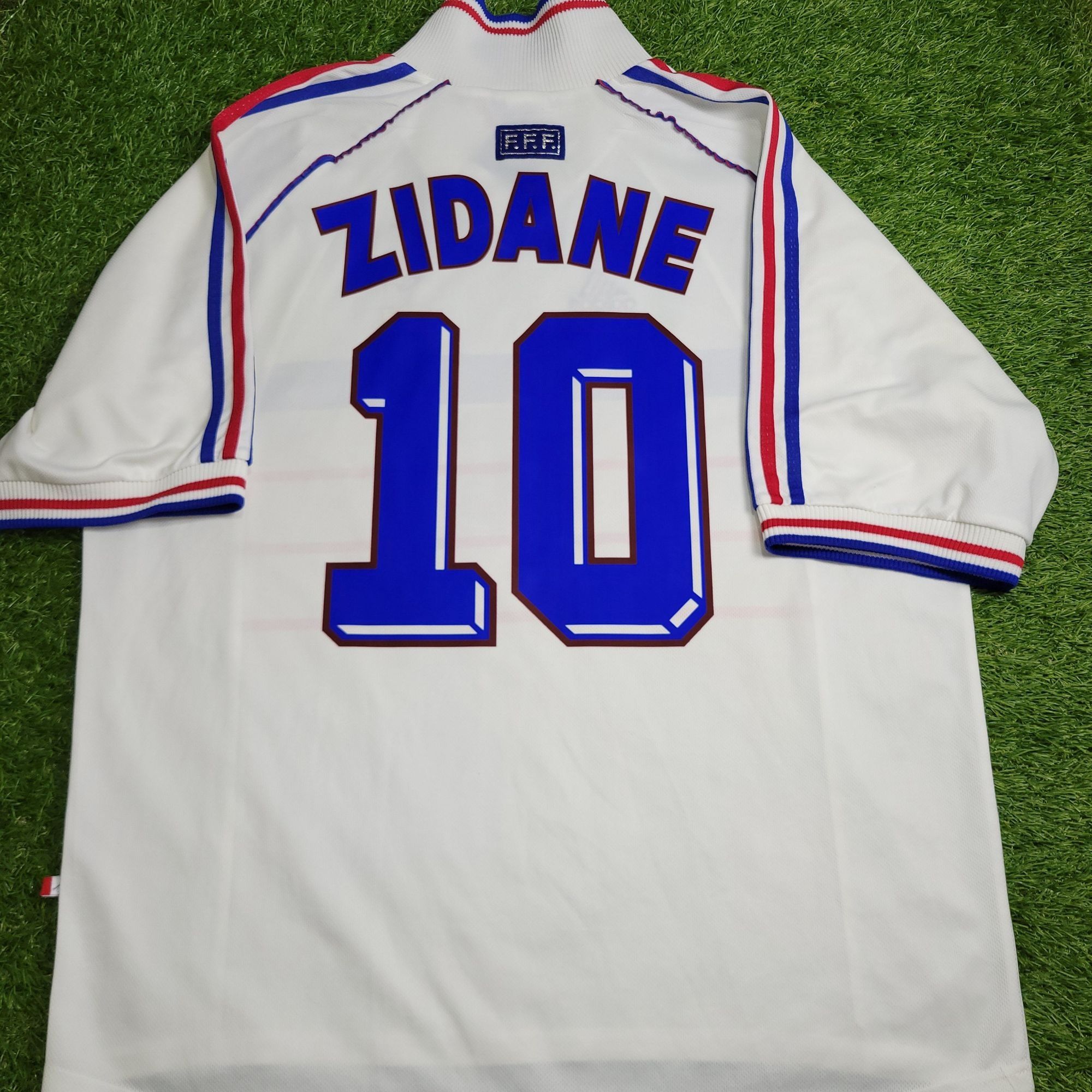 Adidas Zidane France 1998 WORLD CUP Away Soccer Jersey XL Size US XL / EU 56 / 4 - 2 Thumbnail