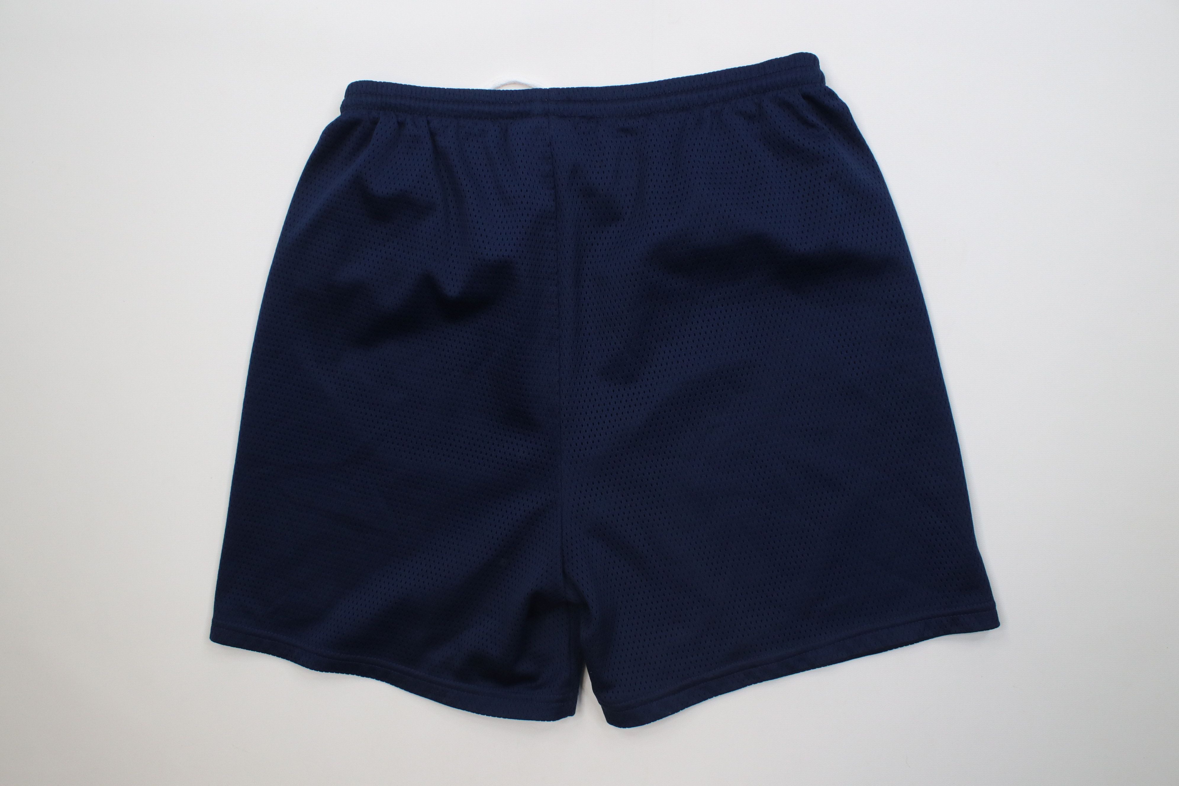 Nike Vintage 90s Nike Mini Swoosh Above Knee Shorts Mesh USA Size US 32 / EU 48 - 8 Thumbnail